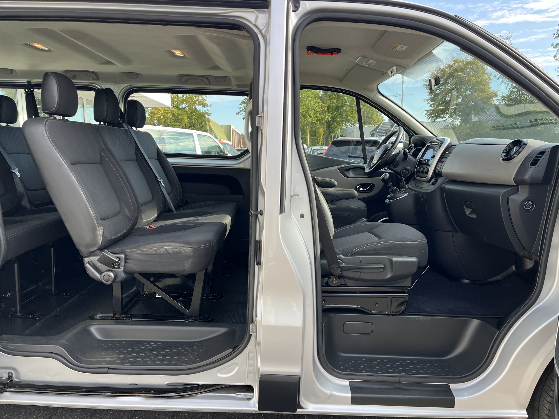 Foto van Renault Trafic Passenger