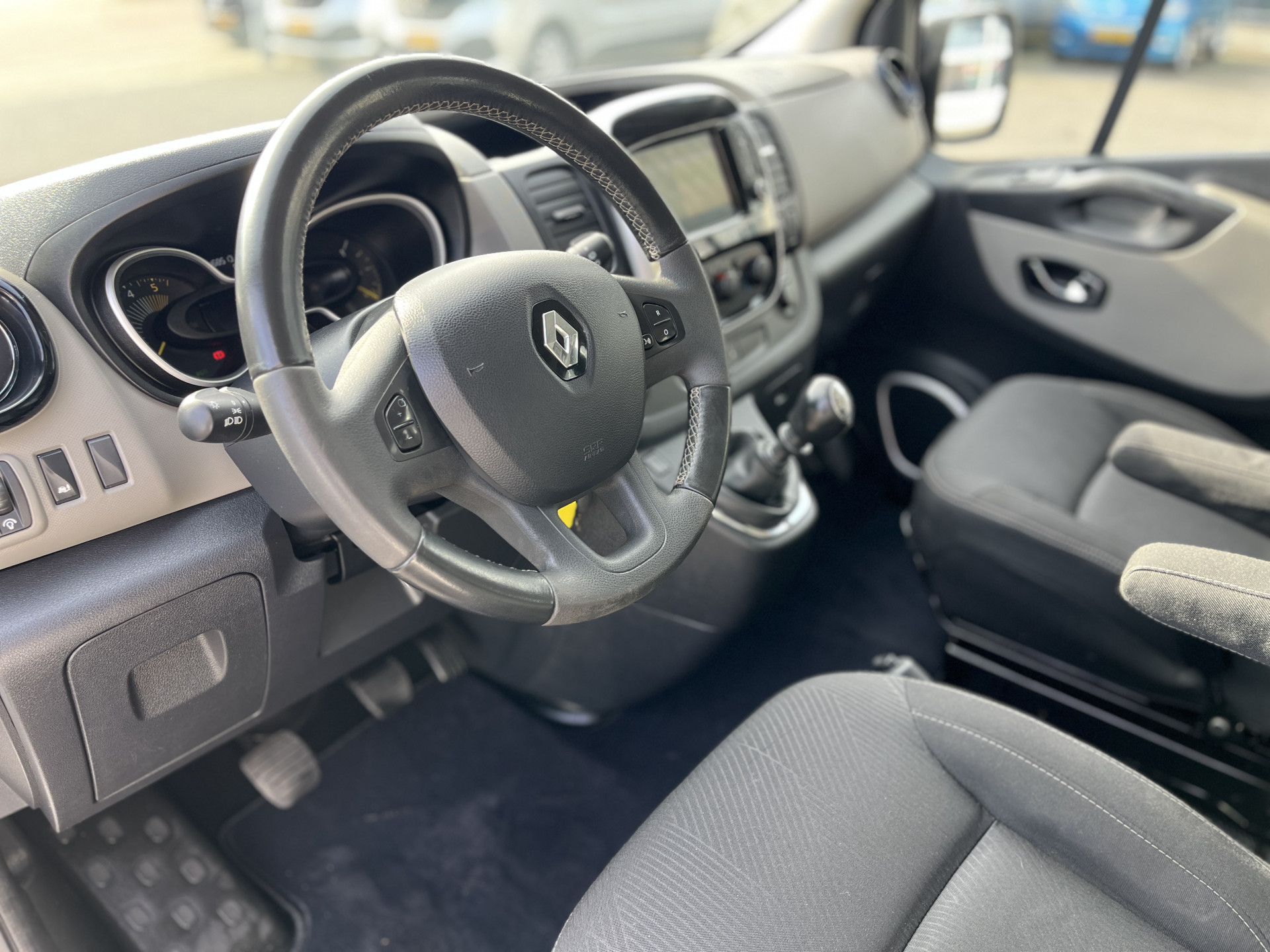 Foto van Renault Trafic Passenger