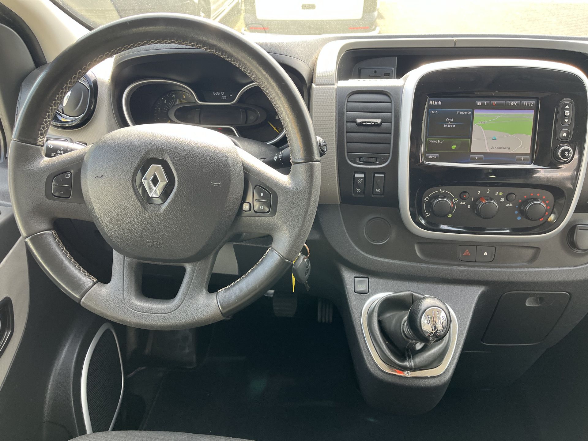 Foto van Renault Trafic Passenger