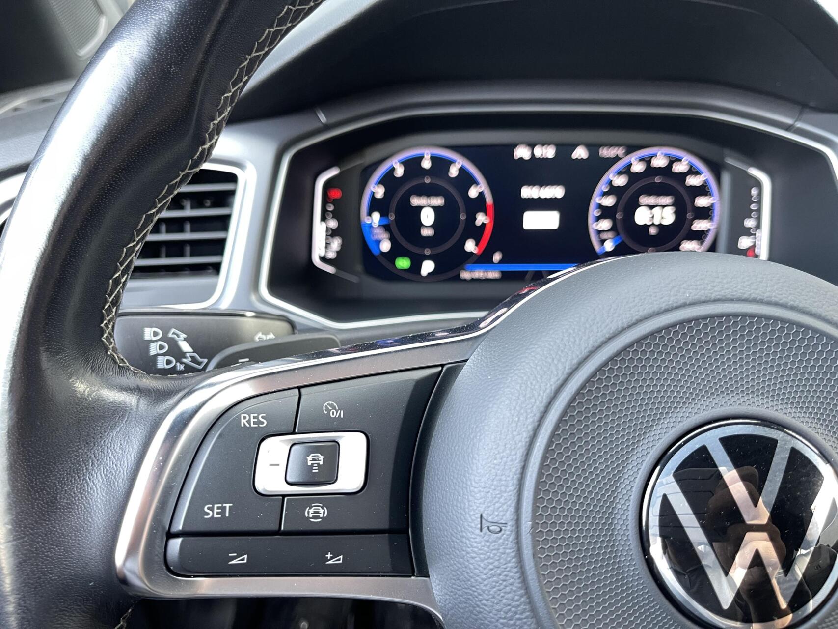 Foto van Volkswagen T-roc Cabrio