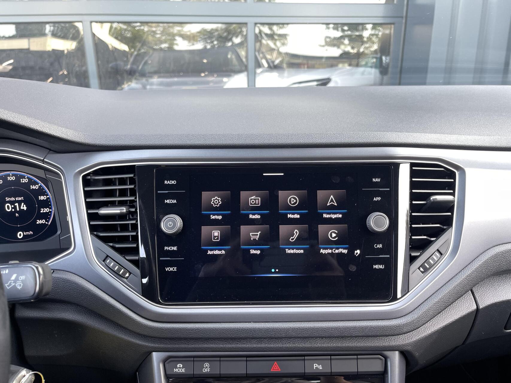Foto van Volkswagen T-roc Cabrio