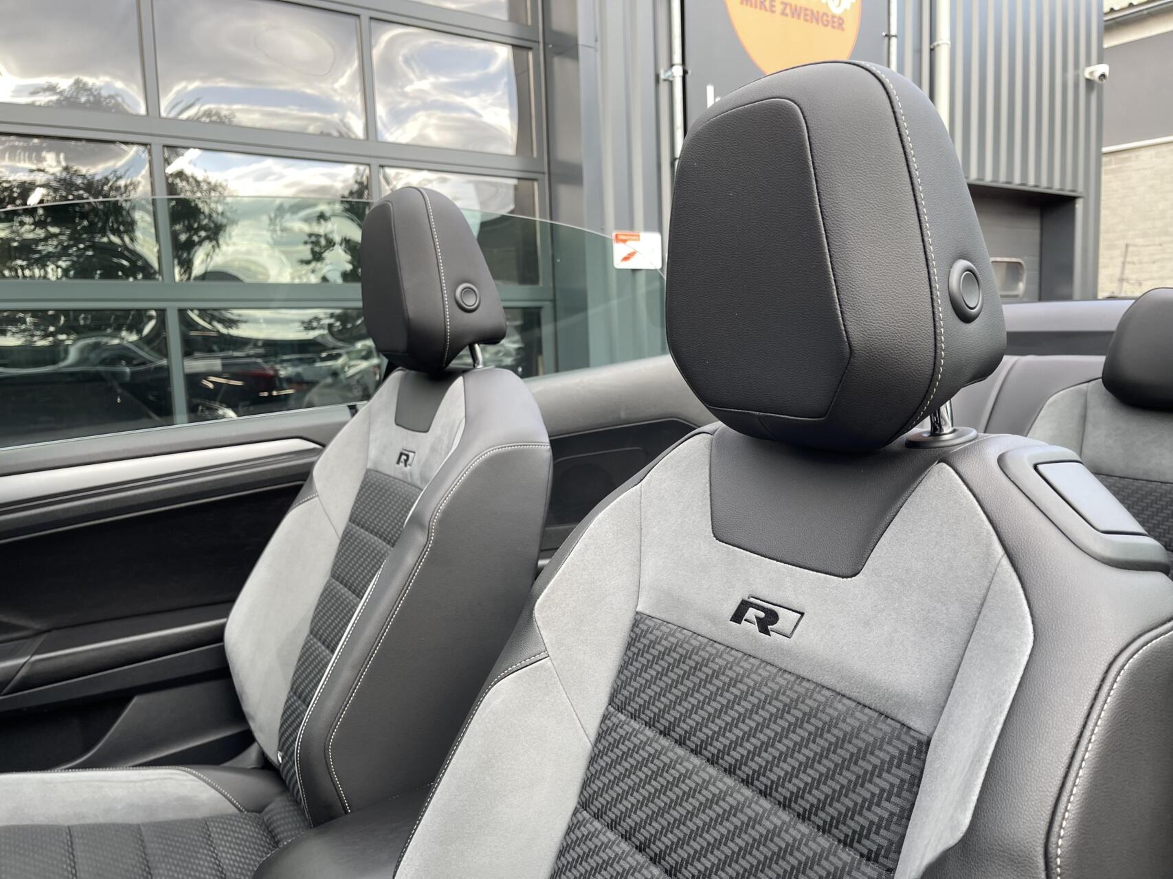 Foto van Volkswagen T-roc Cabrio