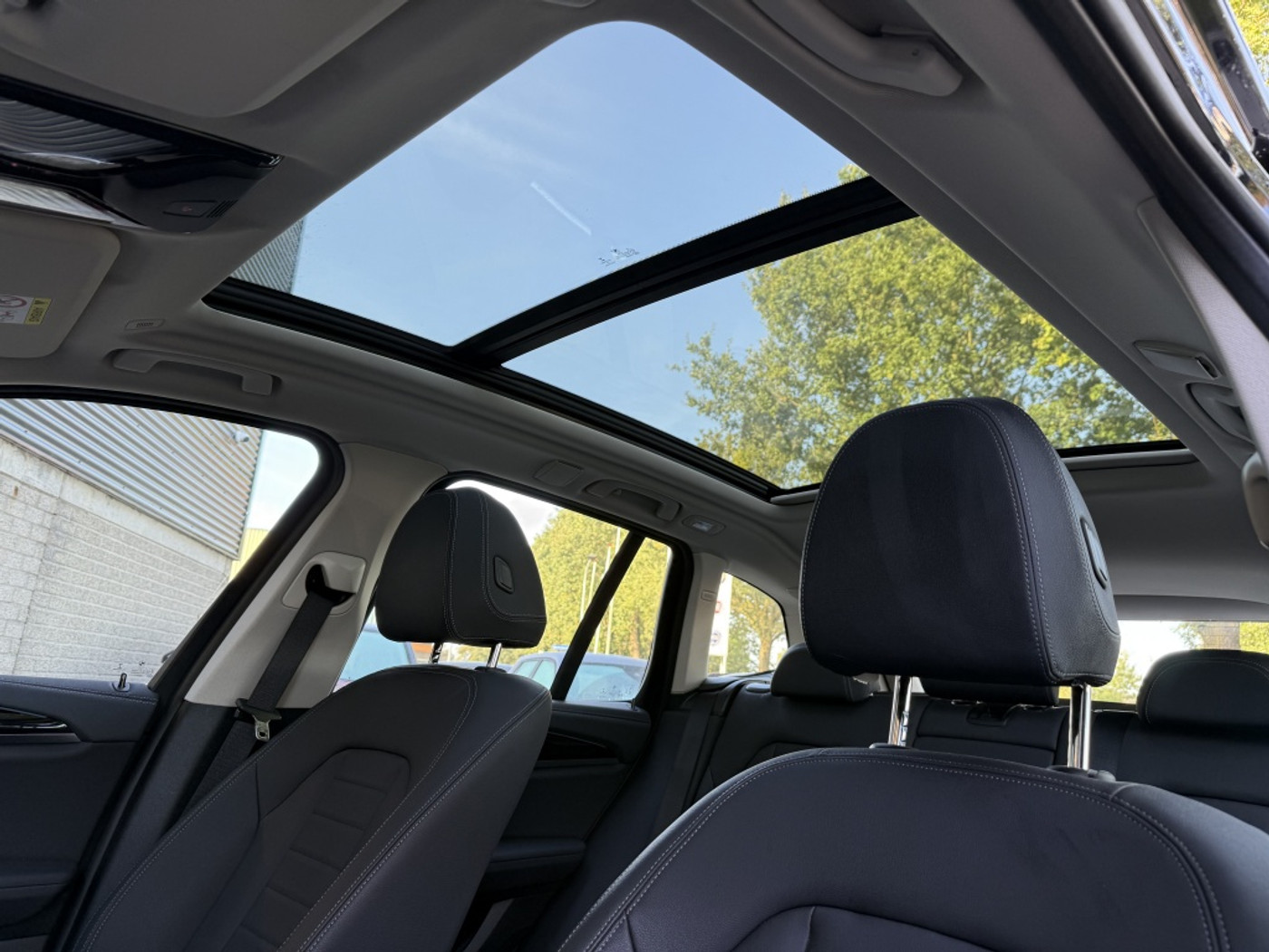 Foto van BMW Ix3