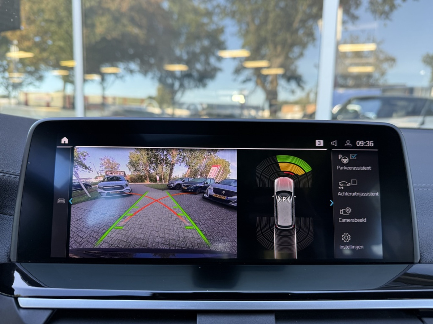 Foto van BMW Ix3