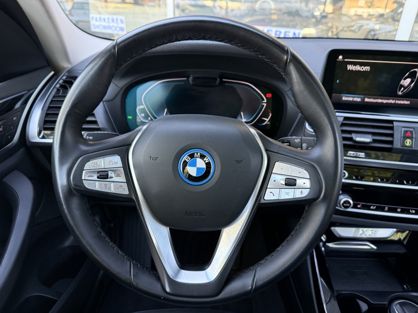 Foto van BMW Ix3