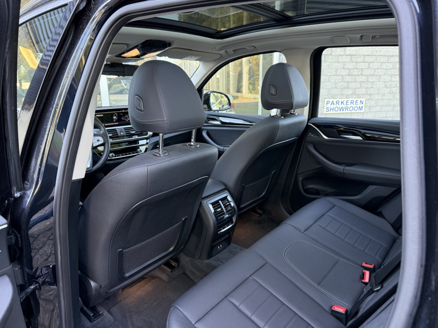 Foto van BMW Ix3