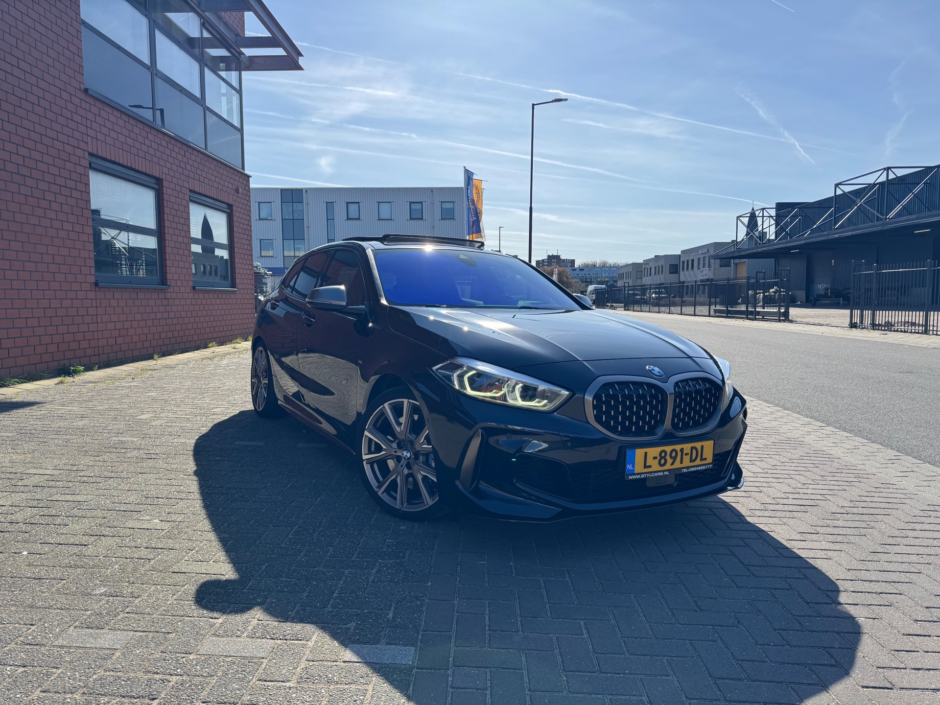 Foto van BMW M135i xDrive