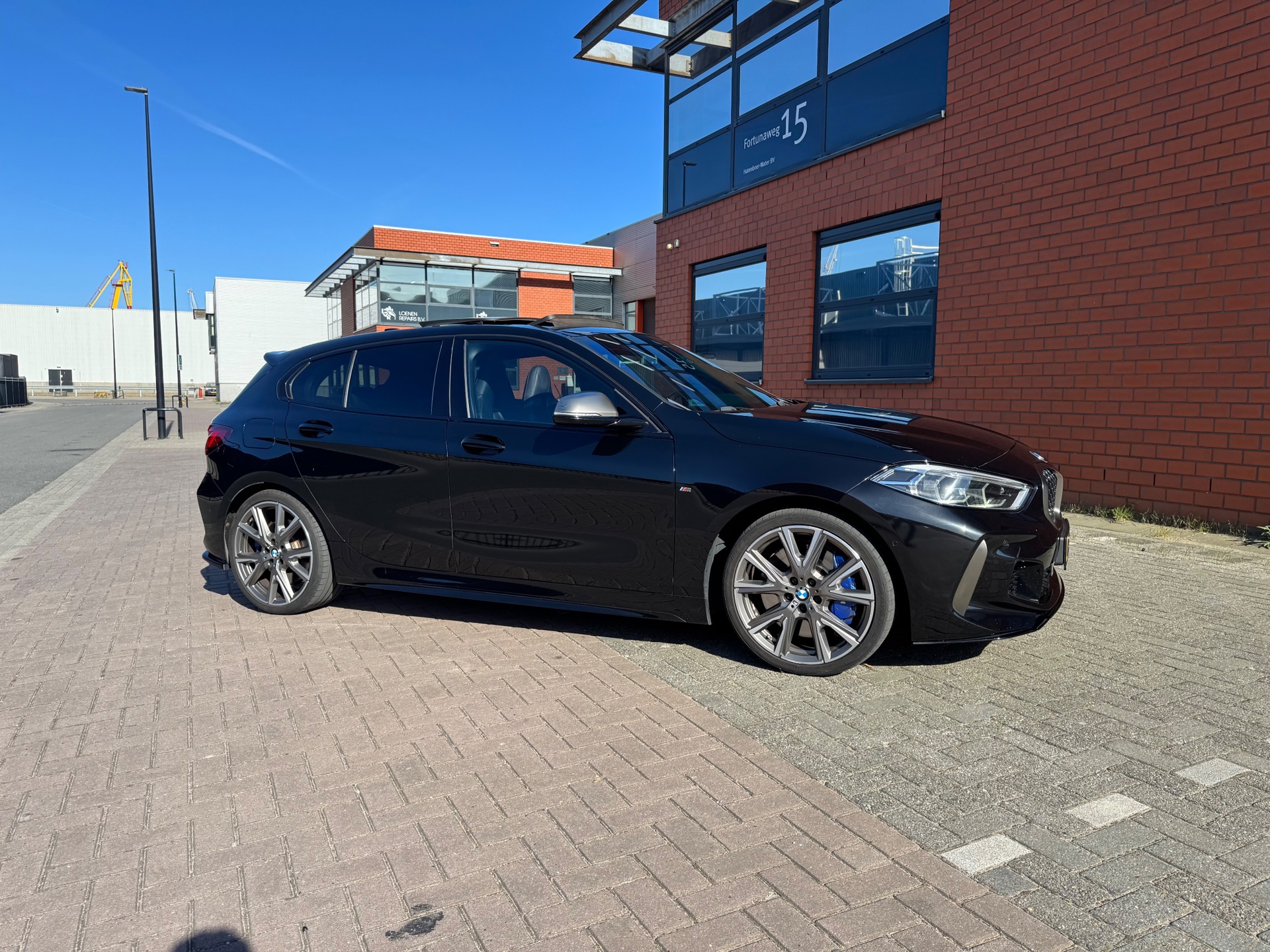 Foto van BMW M135i xDrive