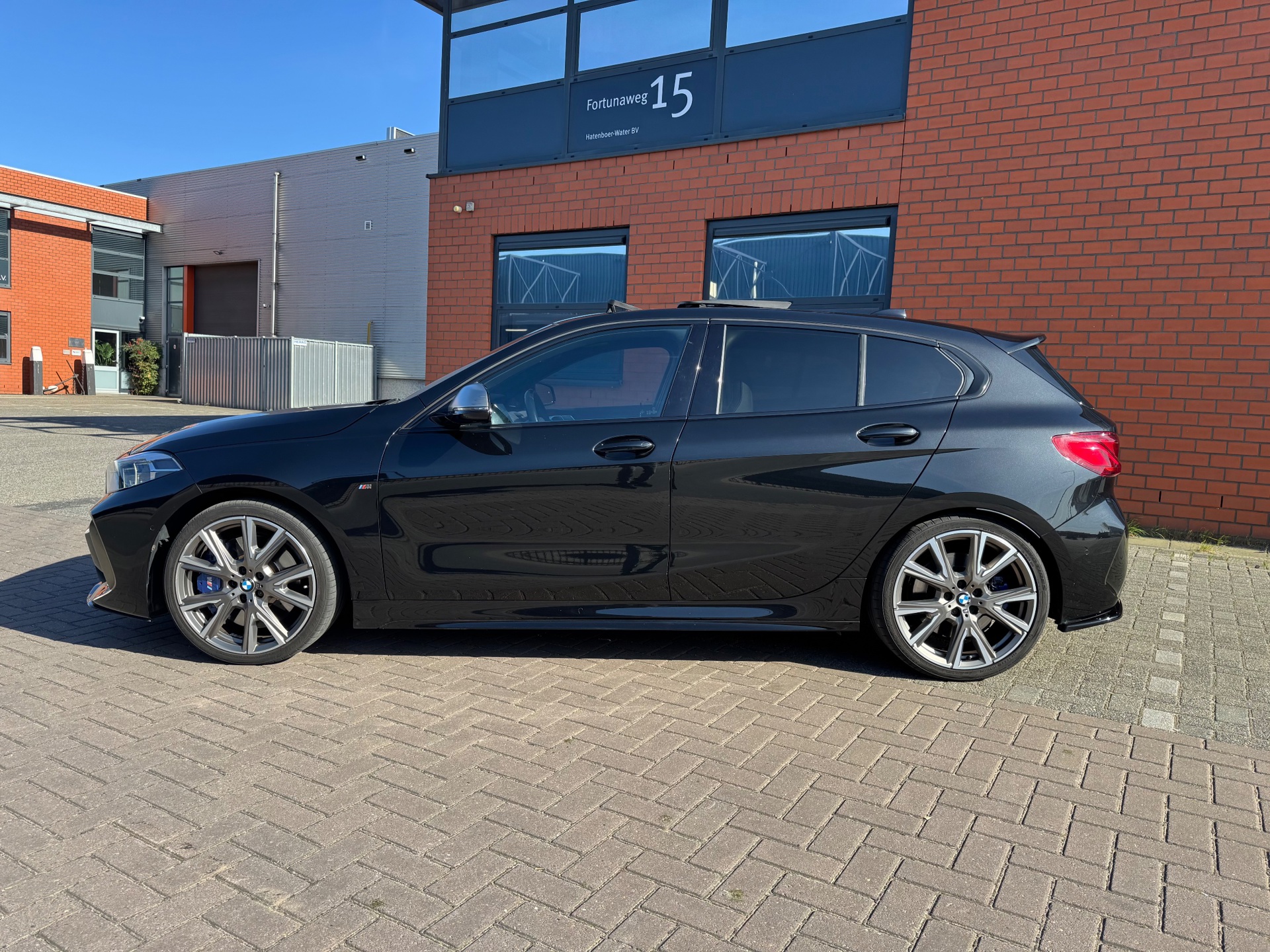 Foto van BMW M135i xDrive