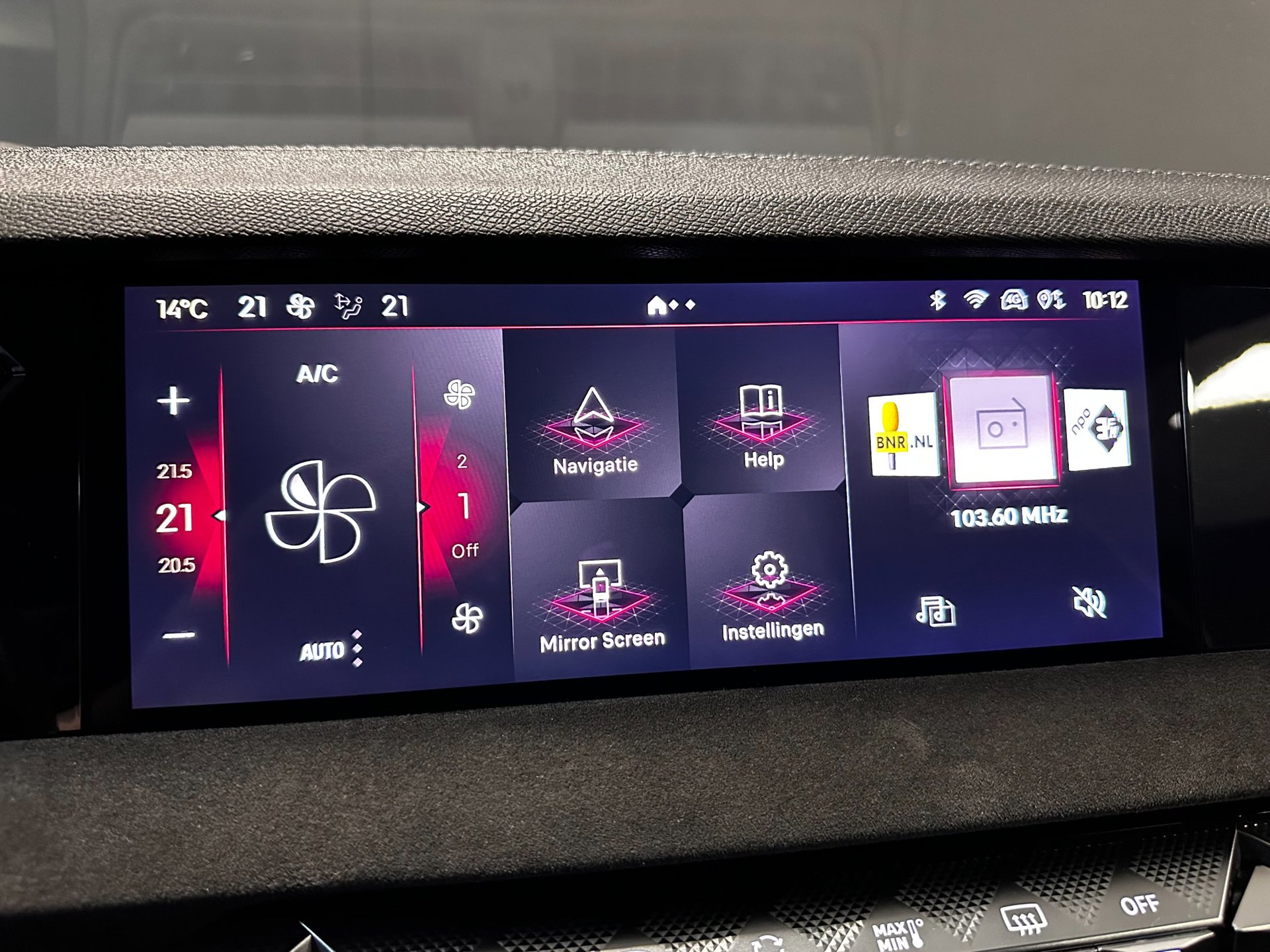 Foto van DS Ds4