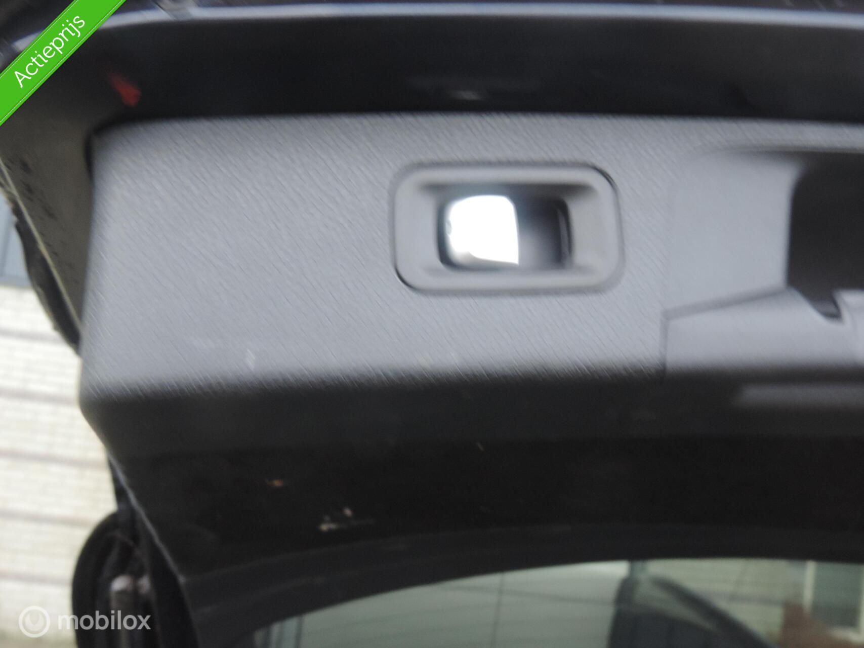 Foto van Mercedes-Benz E 300 E