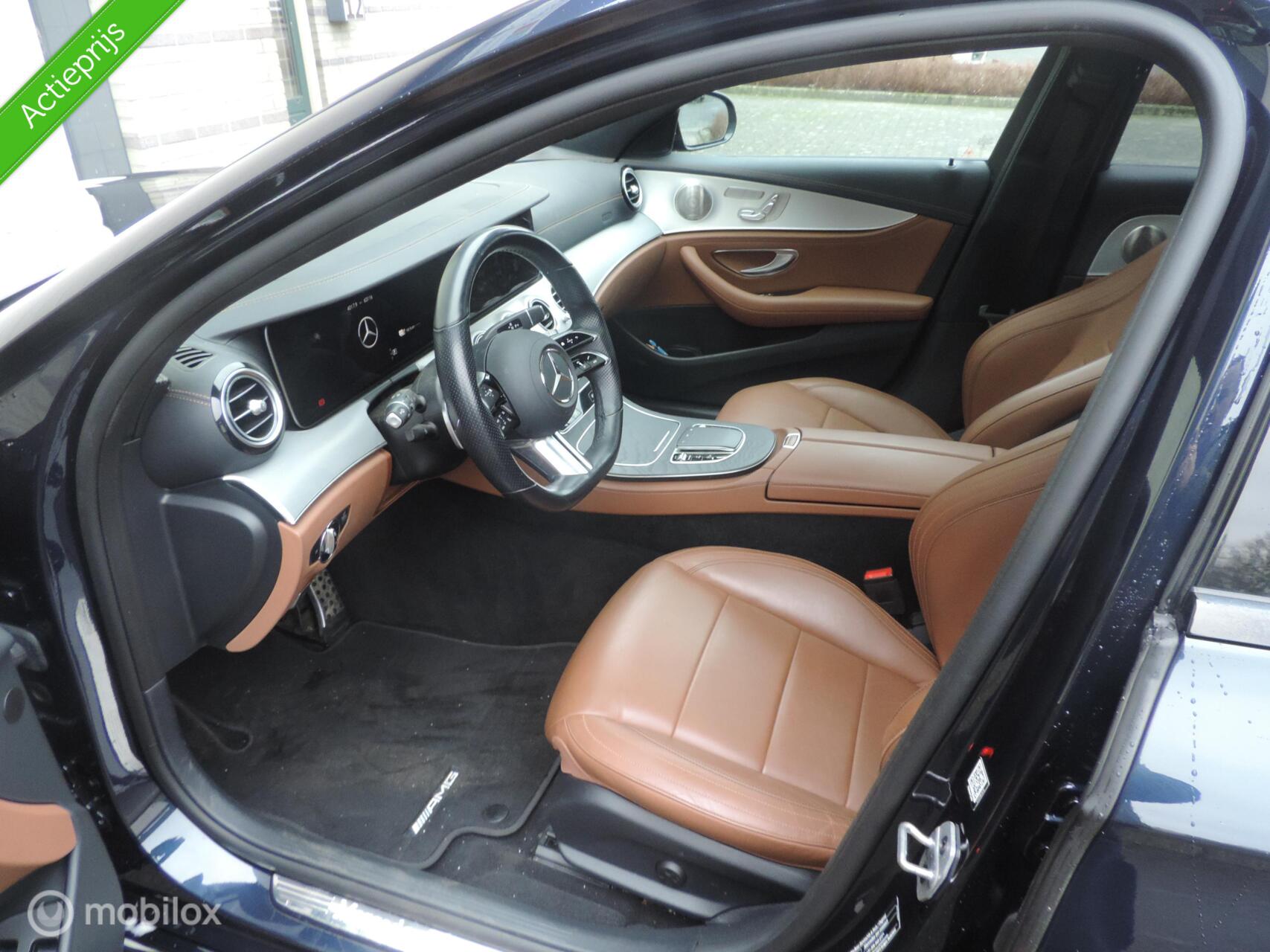 Foto van Mercedes-Benz E 300 E
