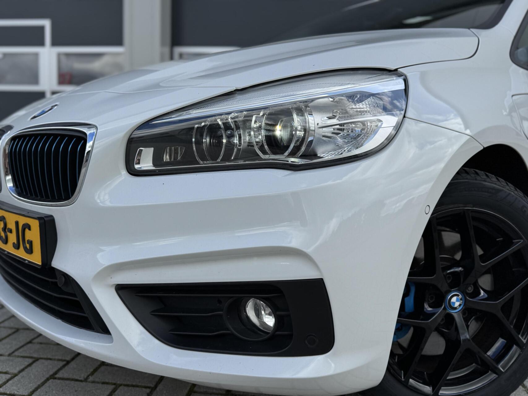 Foto van BMW 225xe Iperformance