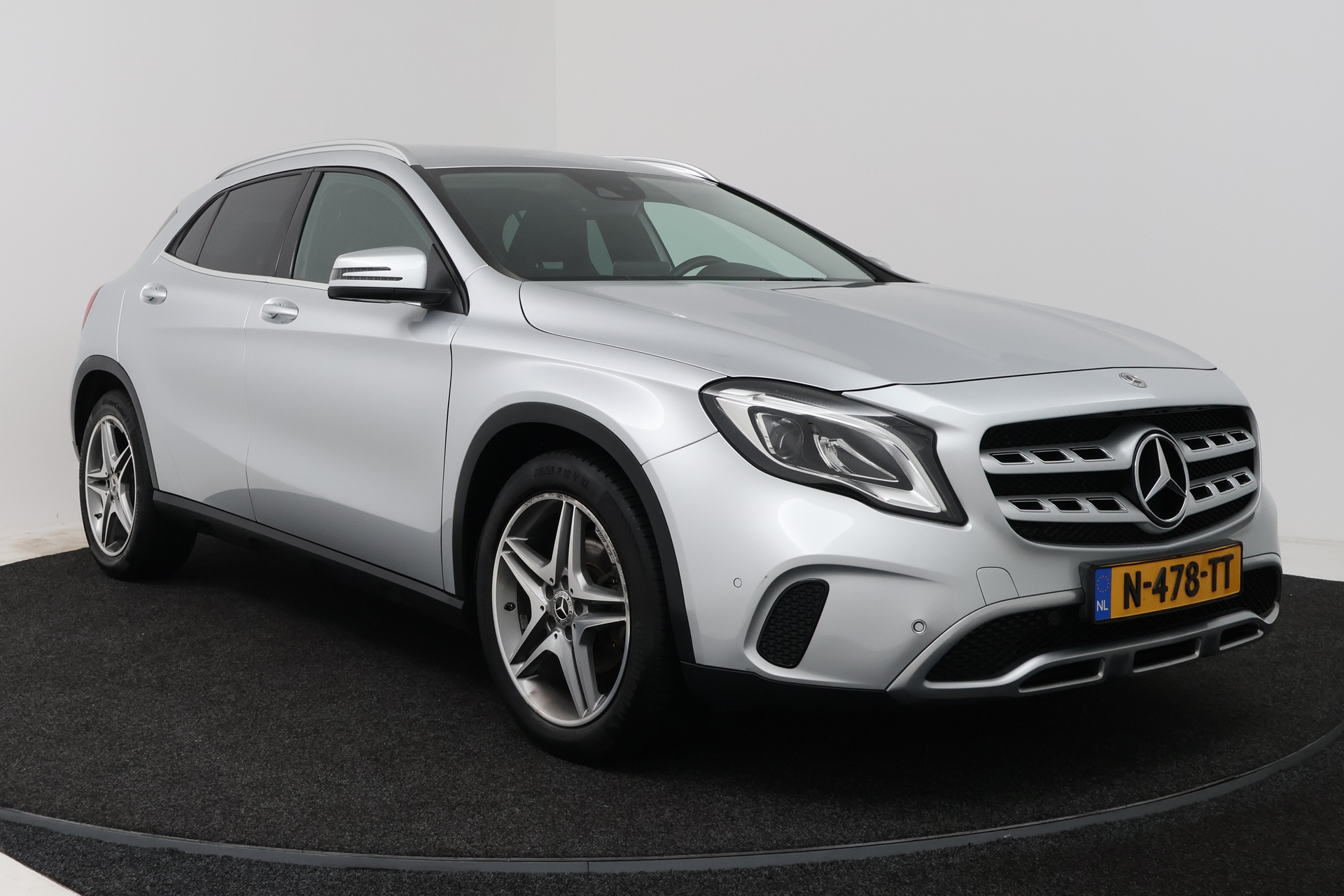 Foto van Mercedes-Benz Gla 180