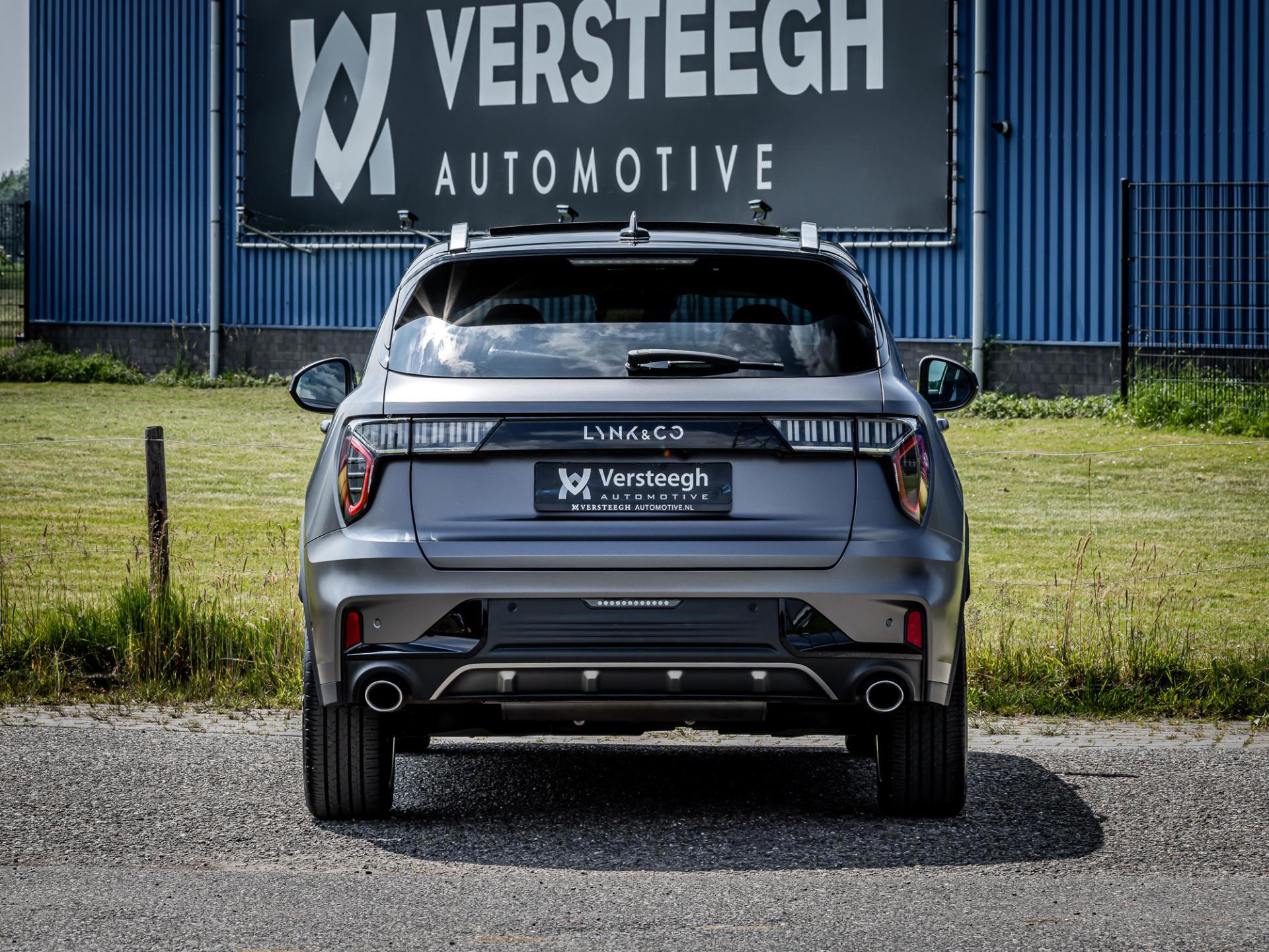 Foto van LYNK & Co 01