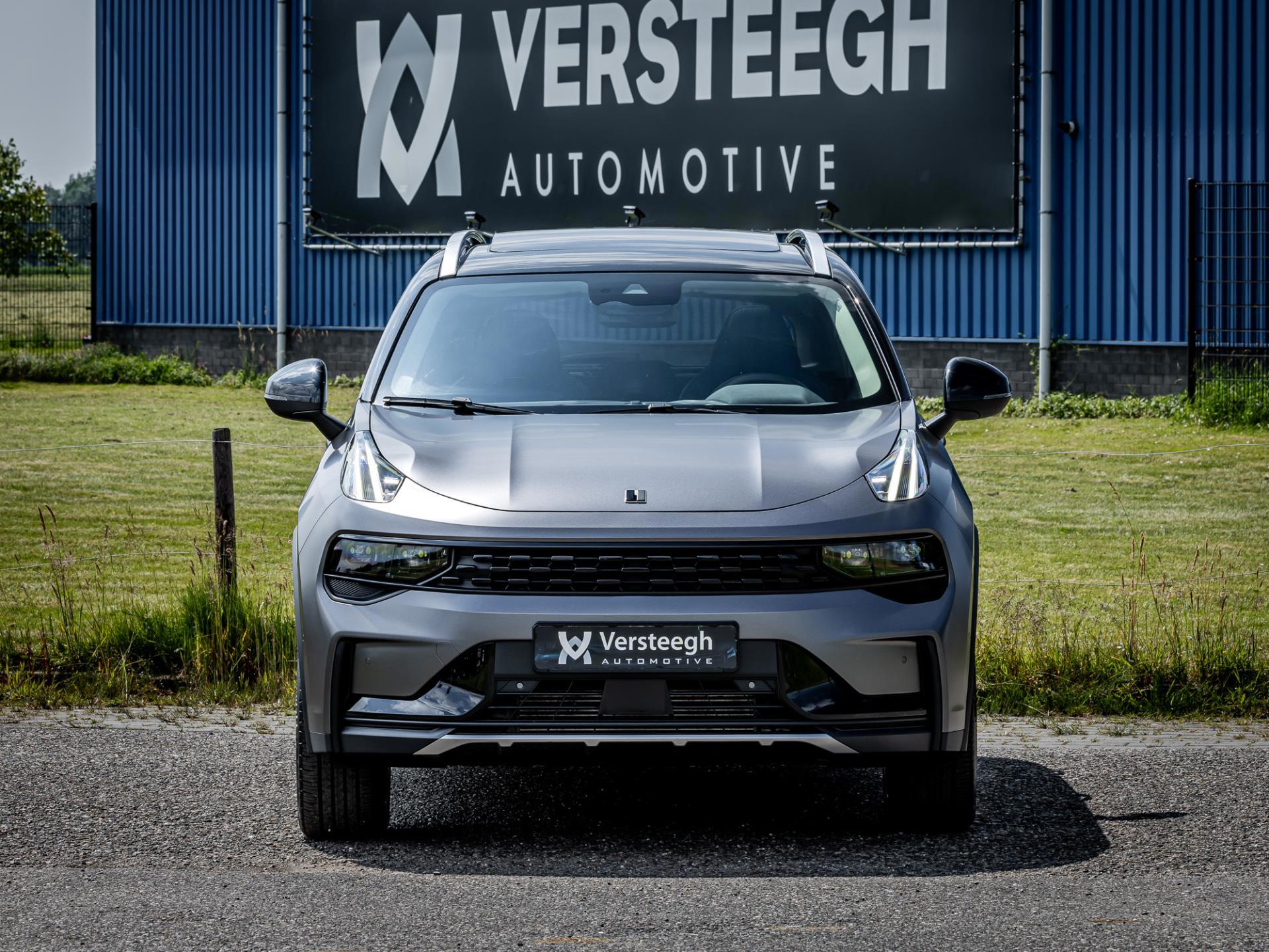 Foto van LYNK & Co 01