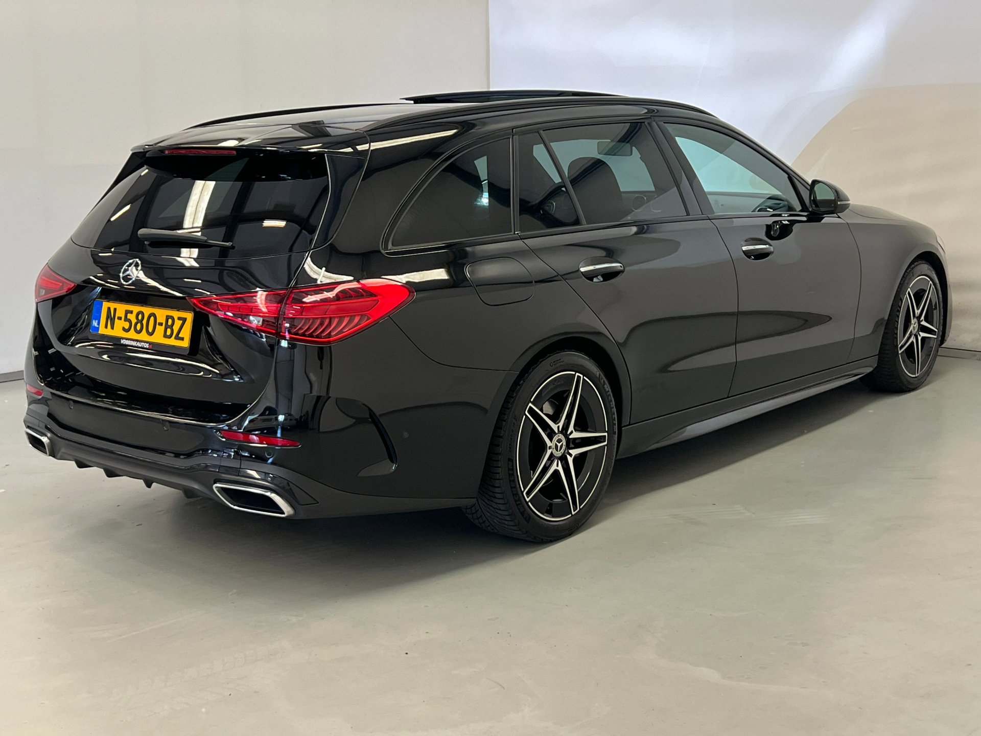 Foto van Mercedes-Benz C 200