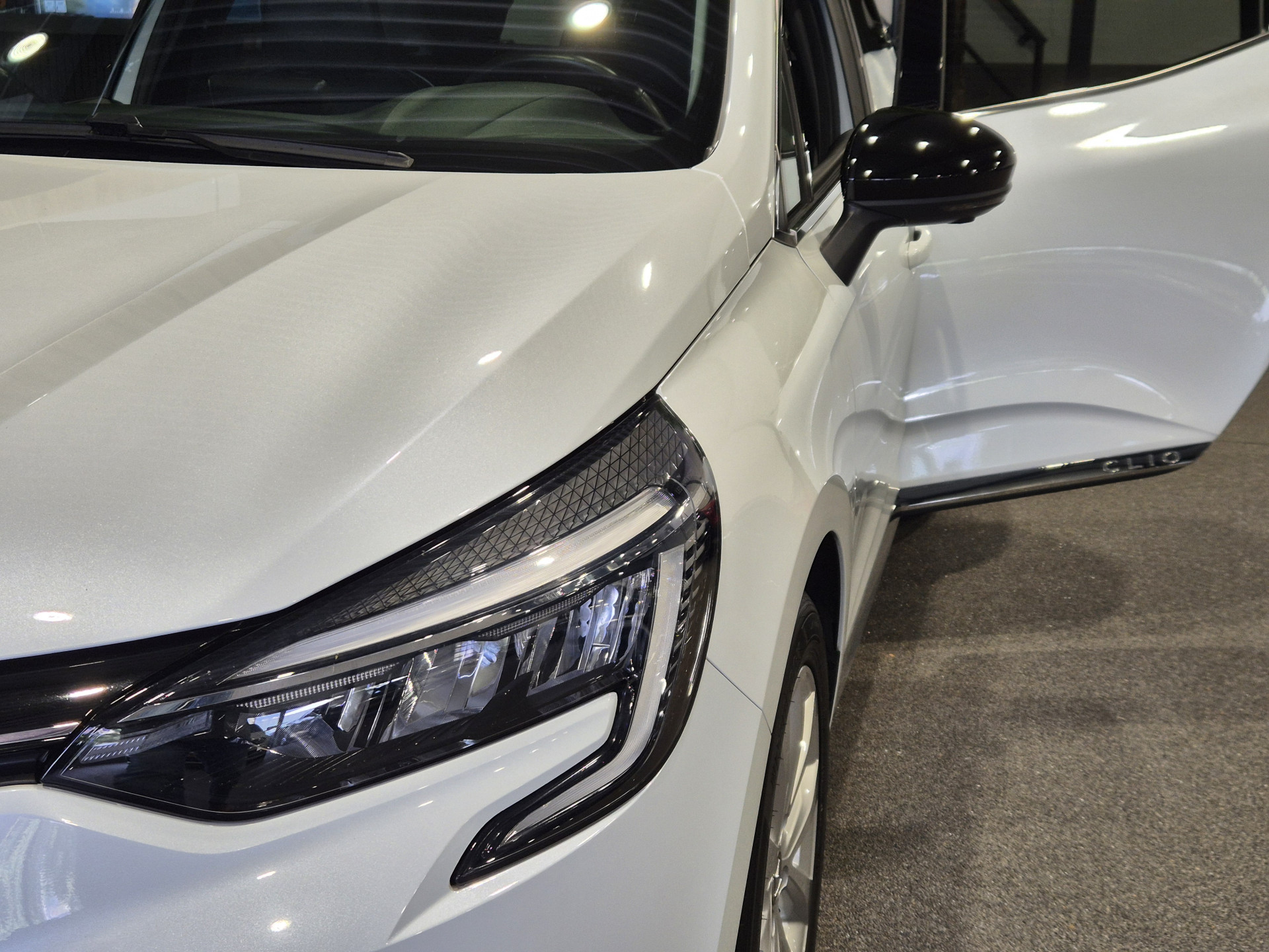 Foto van Renault Clio (e-tech Hybrid)