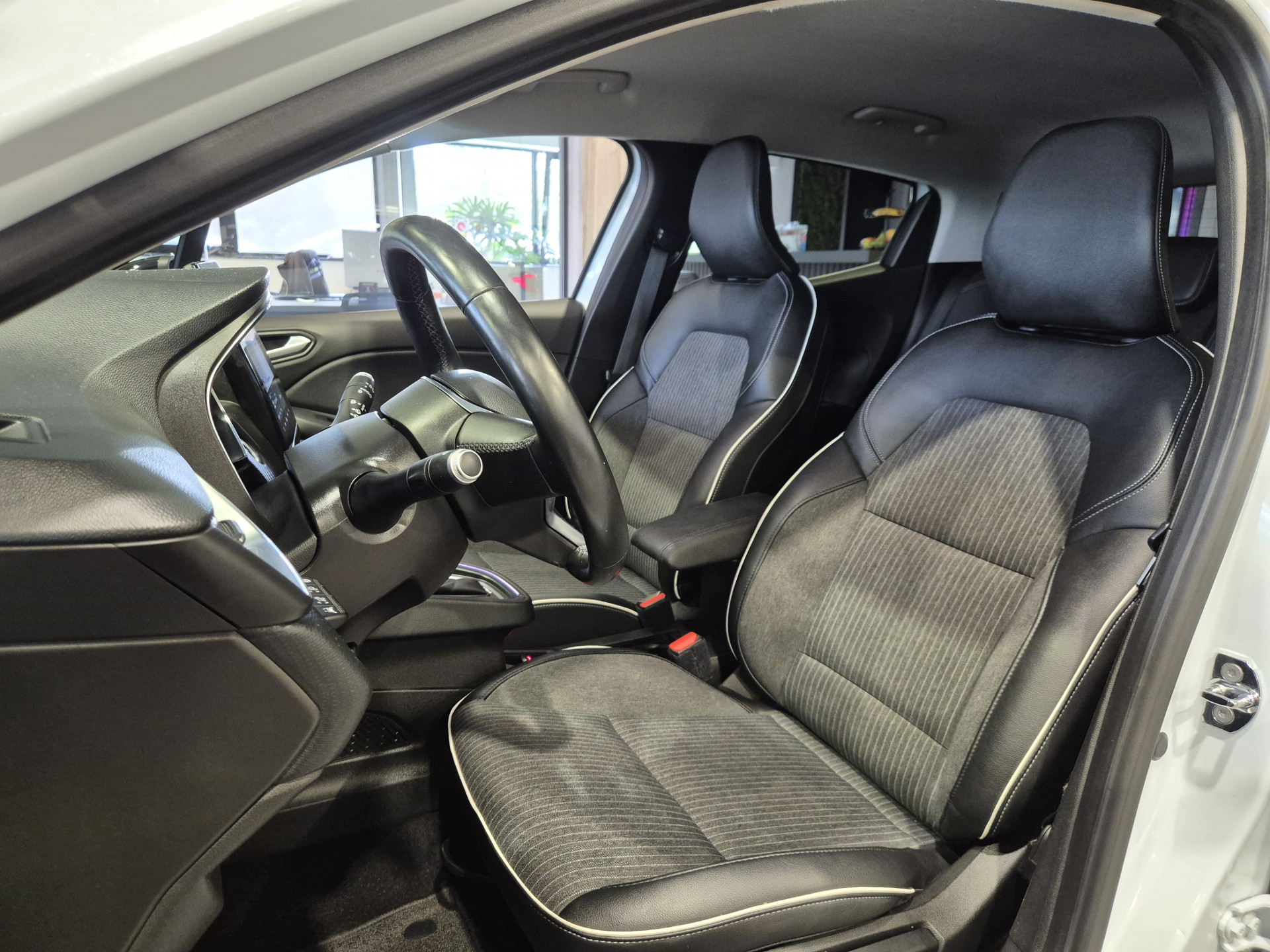 Foto van Renault Clio (e-tech Hybrid)