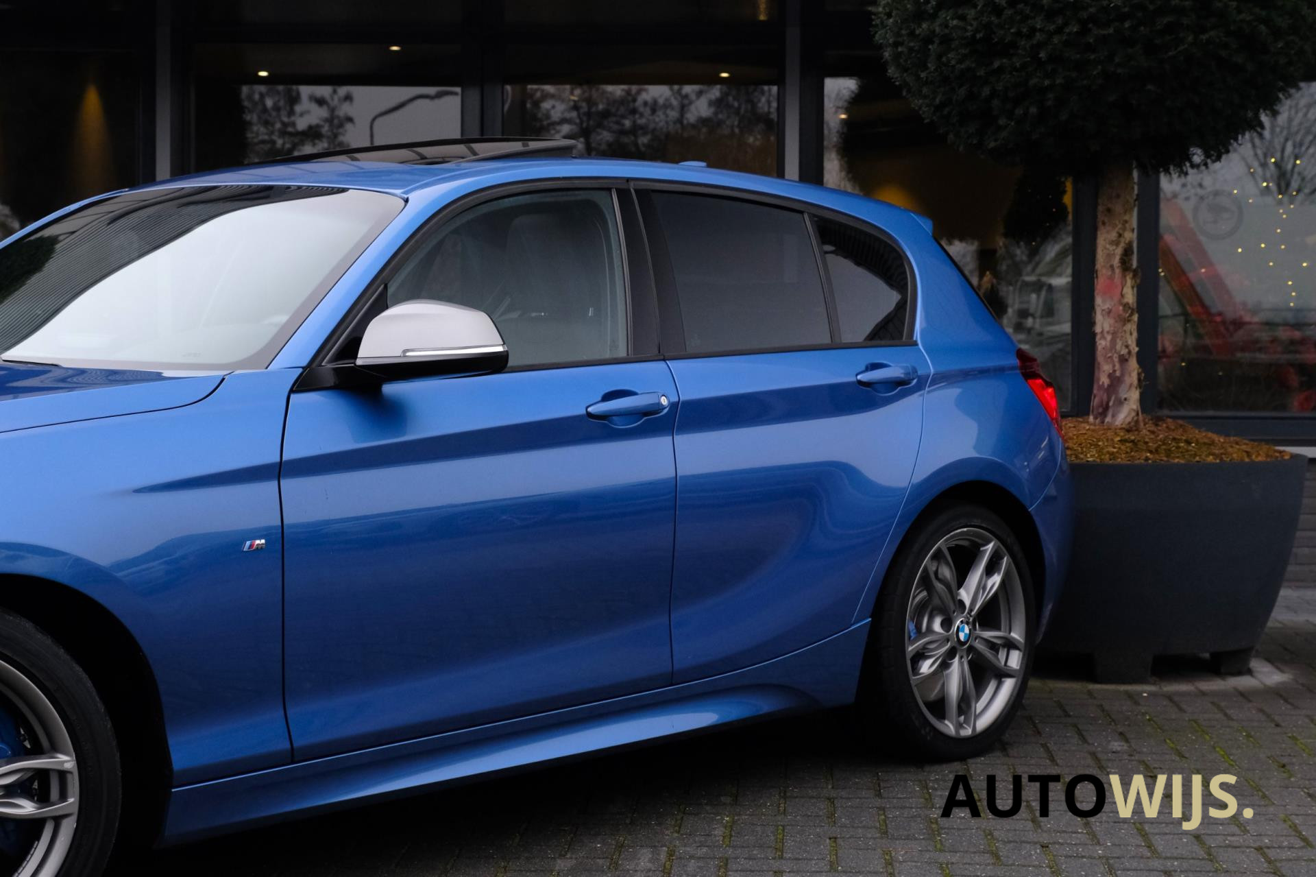 Foto van BMW M135i xDrive