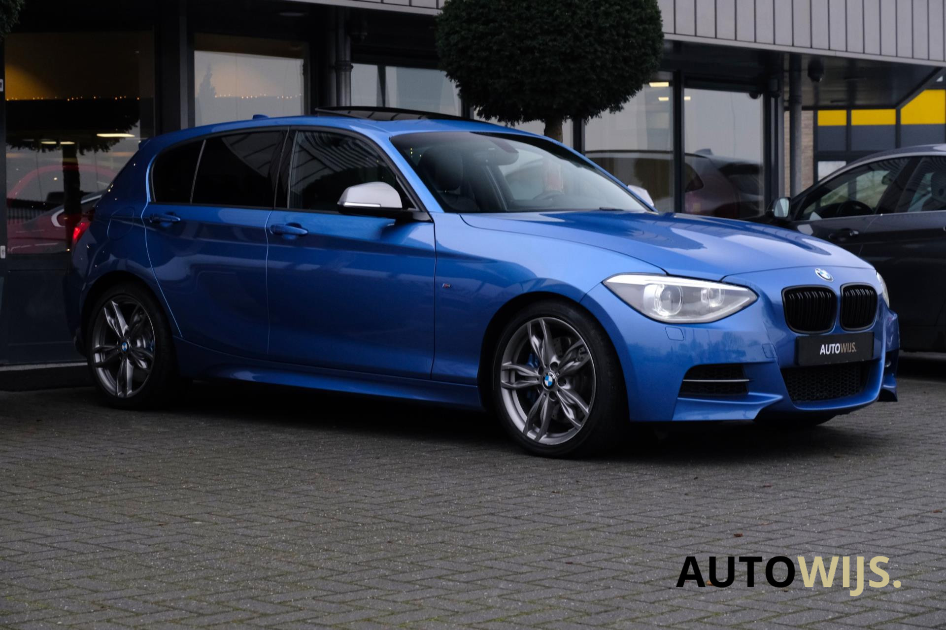 Foto van BMW M135i xDrive