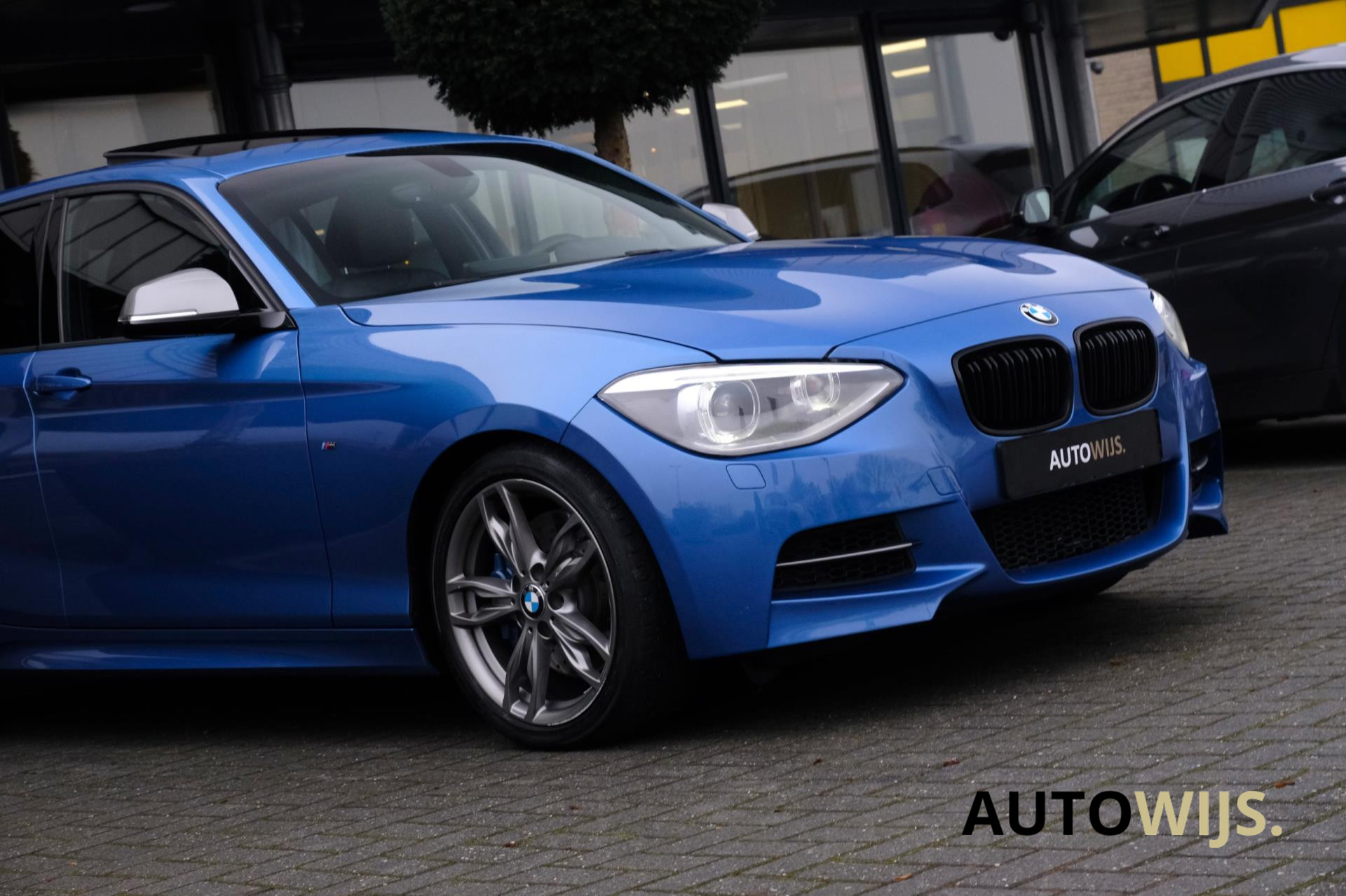 Foto van BMW M135i xDrive