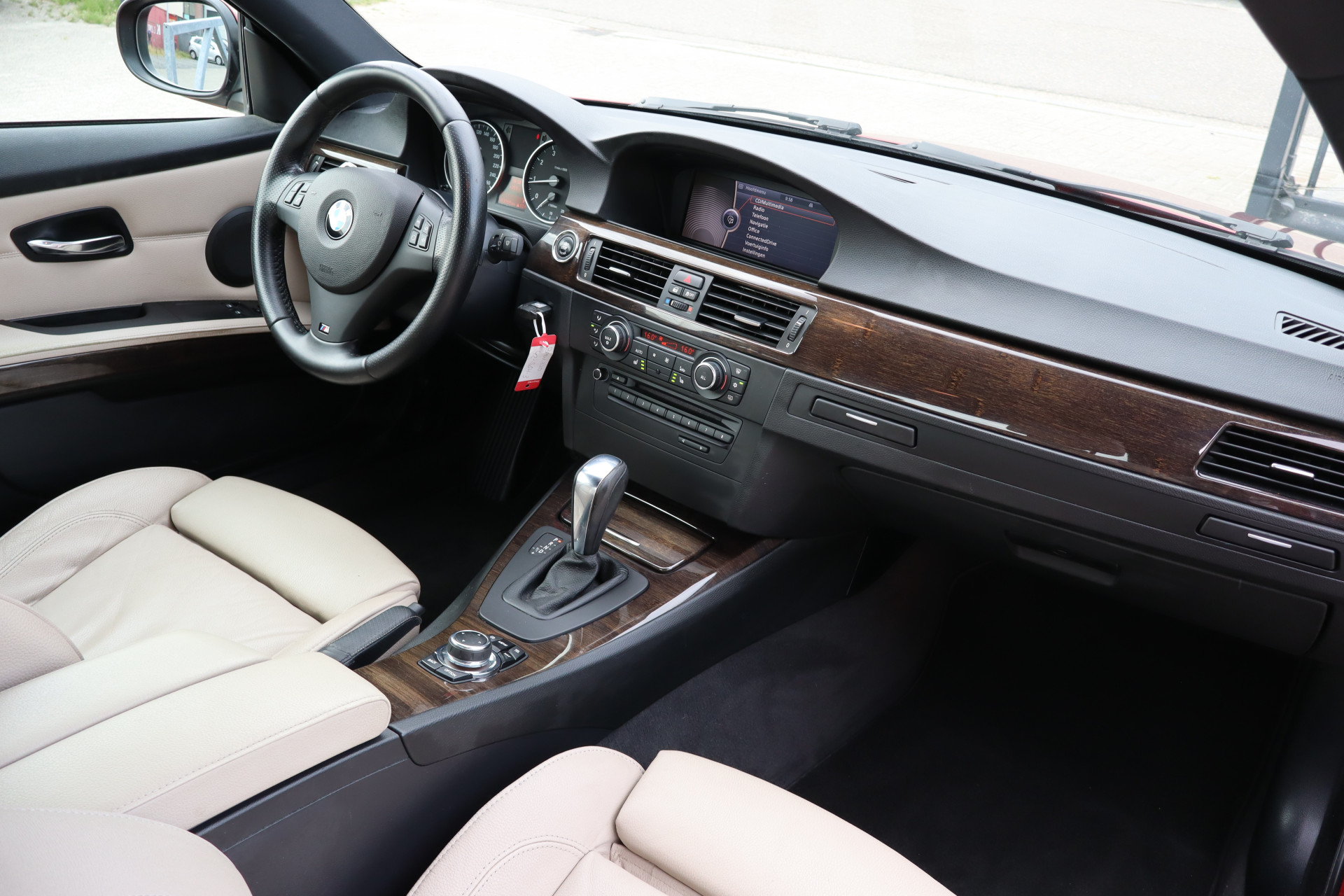 Foto van BMW 320i