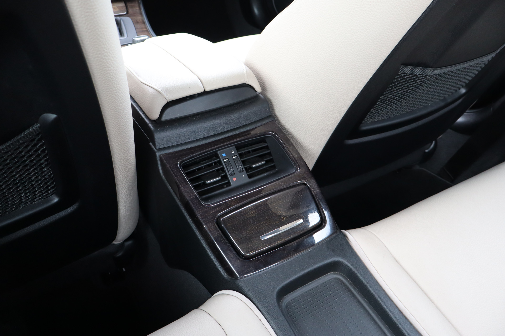 Foto van BMW 320i