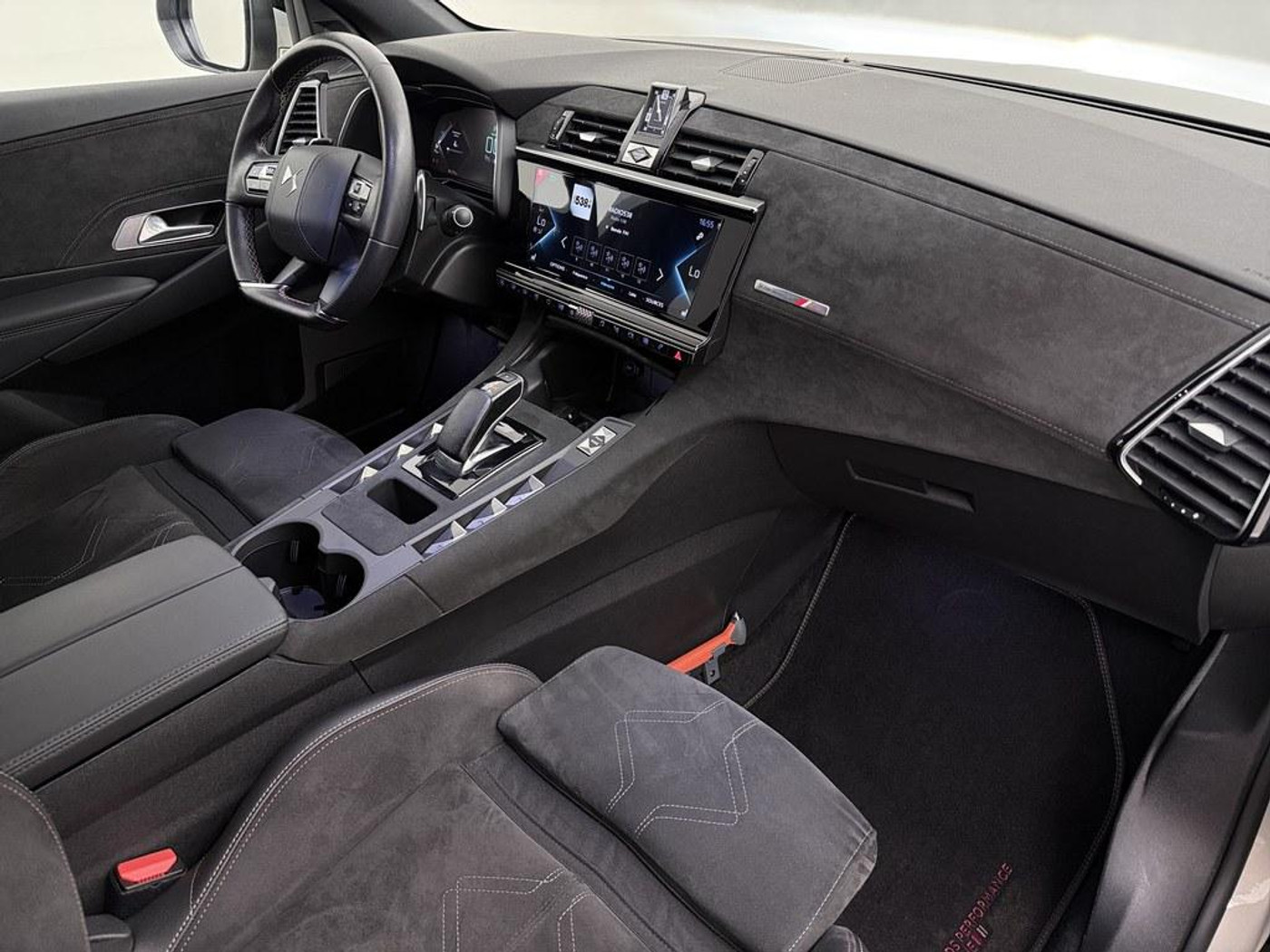 Foto van DS DS 7 Crossback