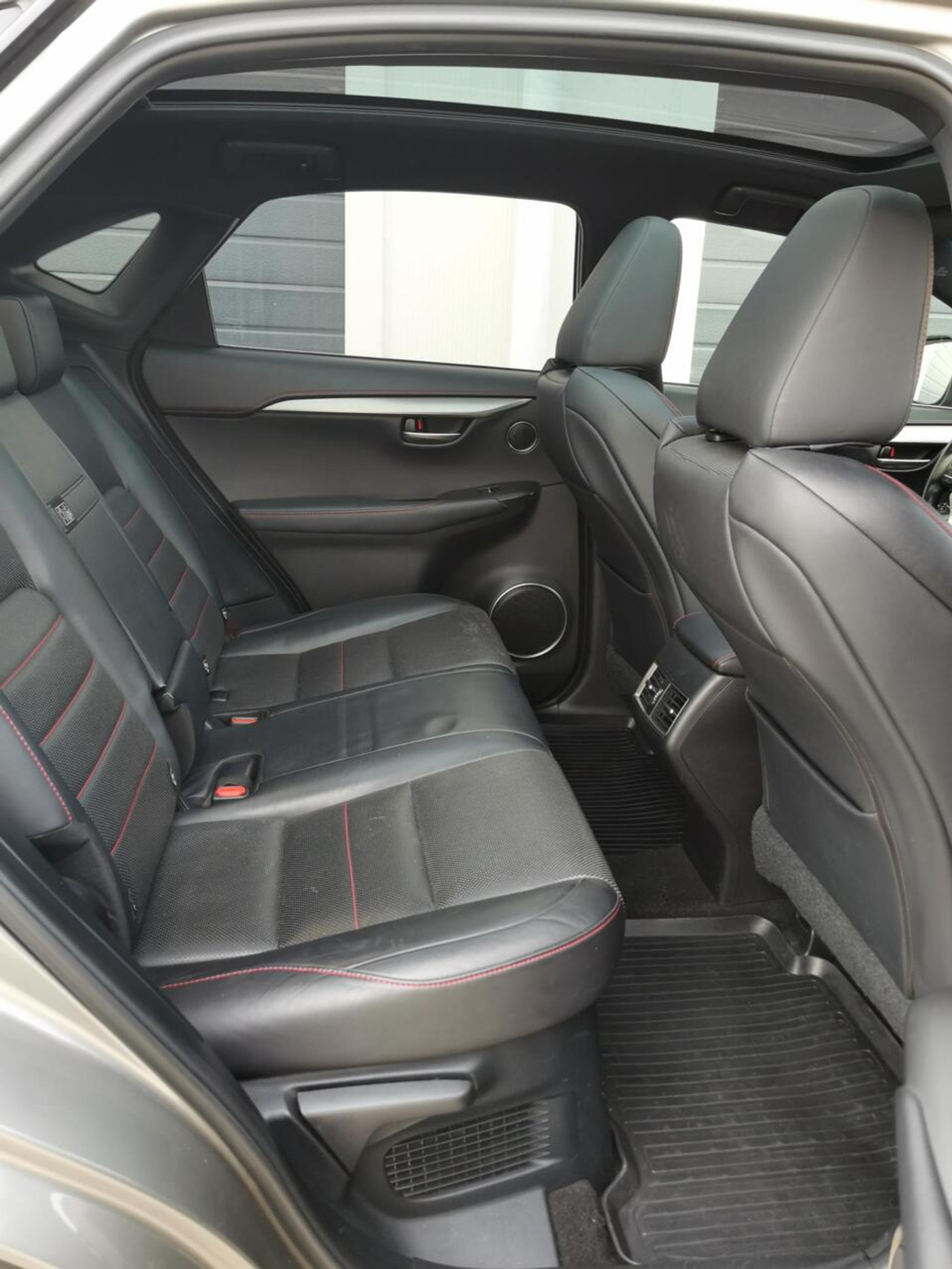 Foto van Lexus Lexus Nx300h