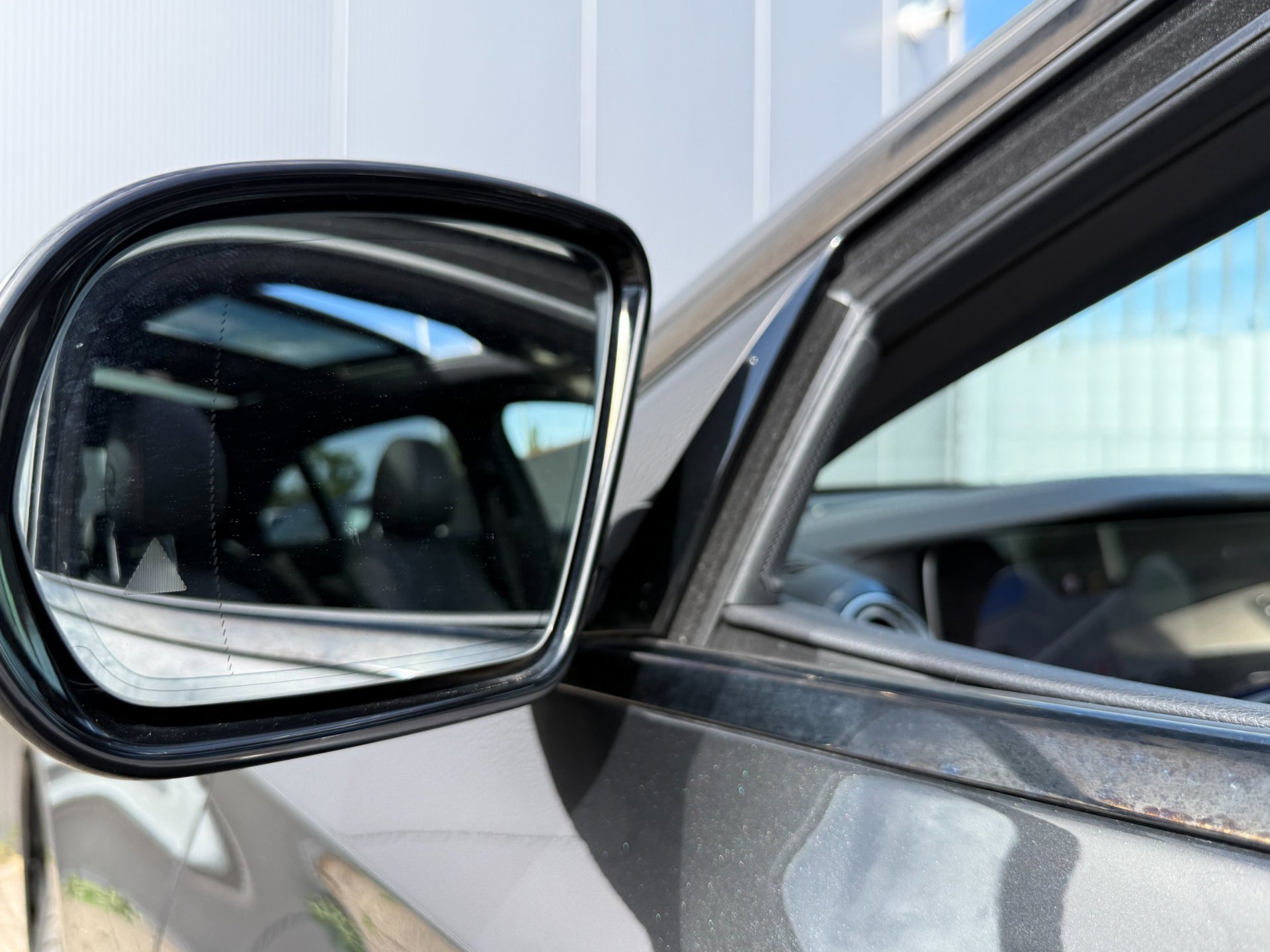 Foto van Mercedes-Benz E 200