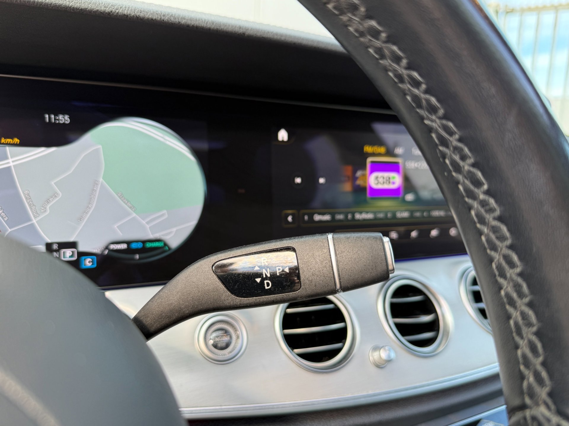 Foto van Mercedes-Benz E 200