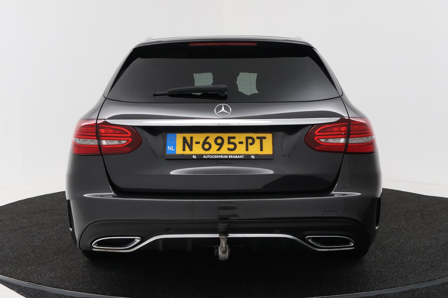 Foto van Mercedes-Benz C 200