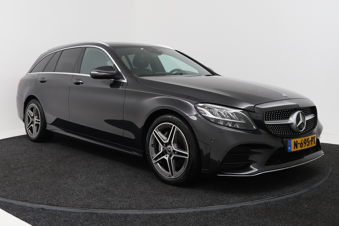 Foto van Mercedes-Benz C 200