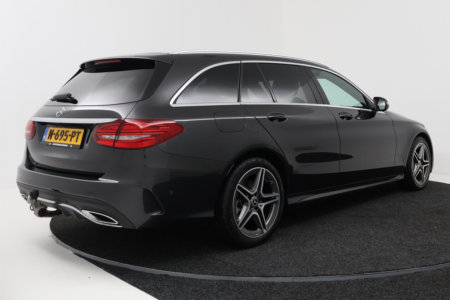 Foto van Mercedes-Benz C 200