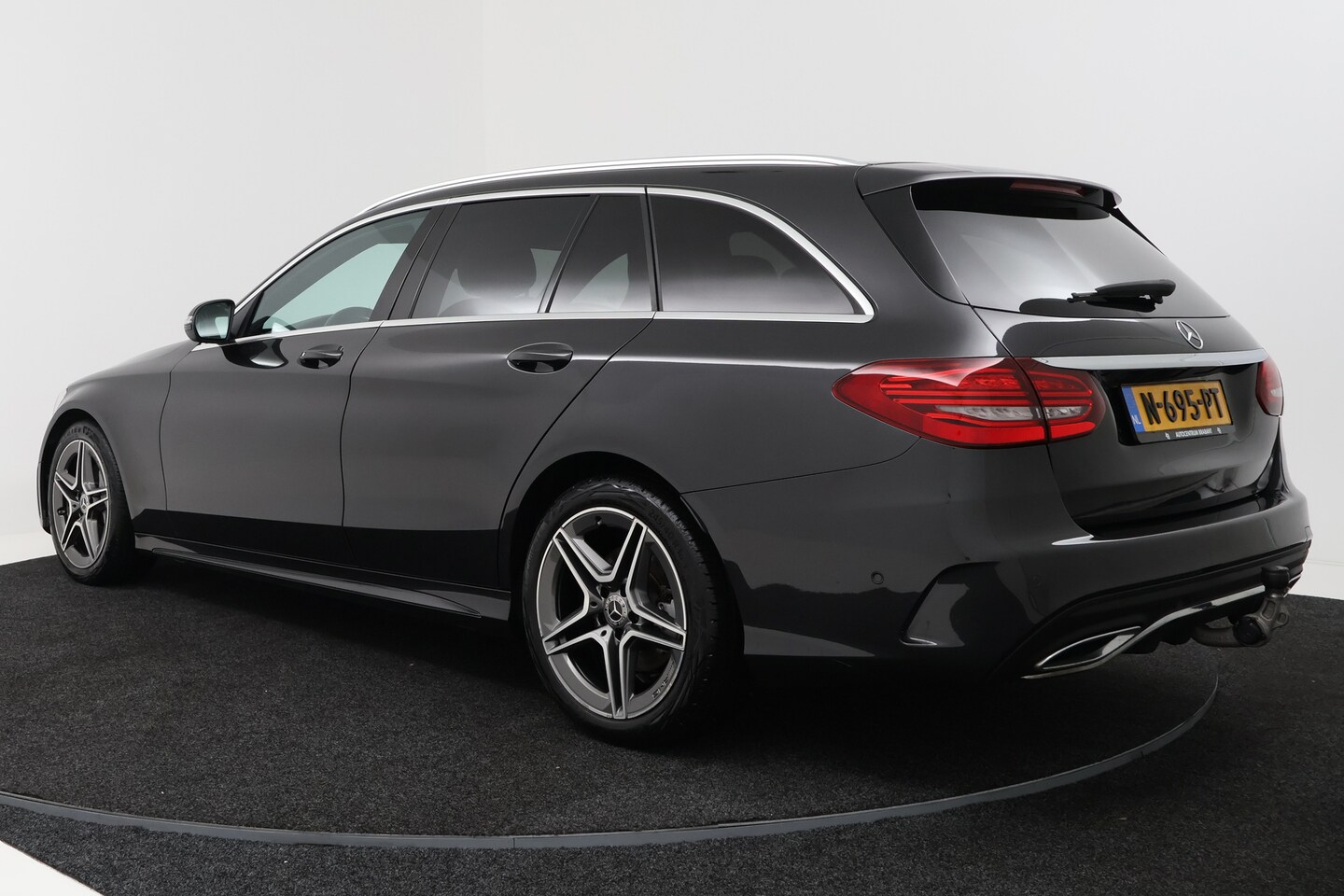 Foto van Mercedes-Benz C 200