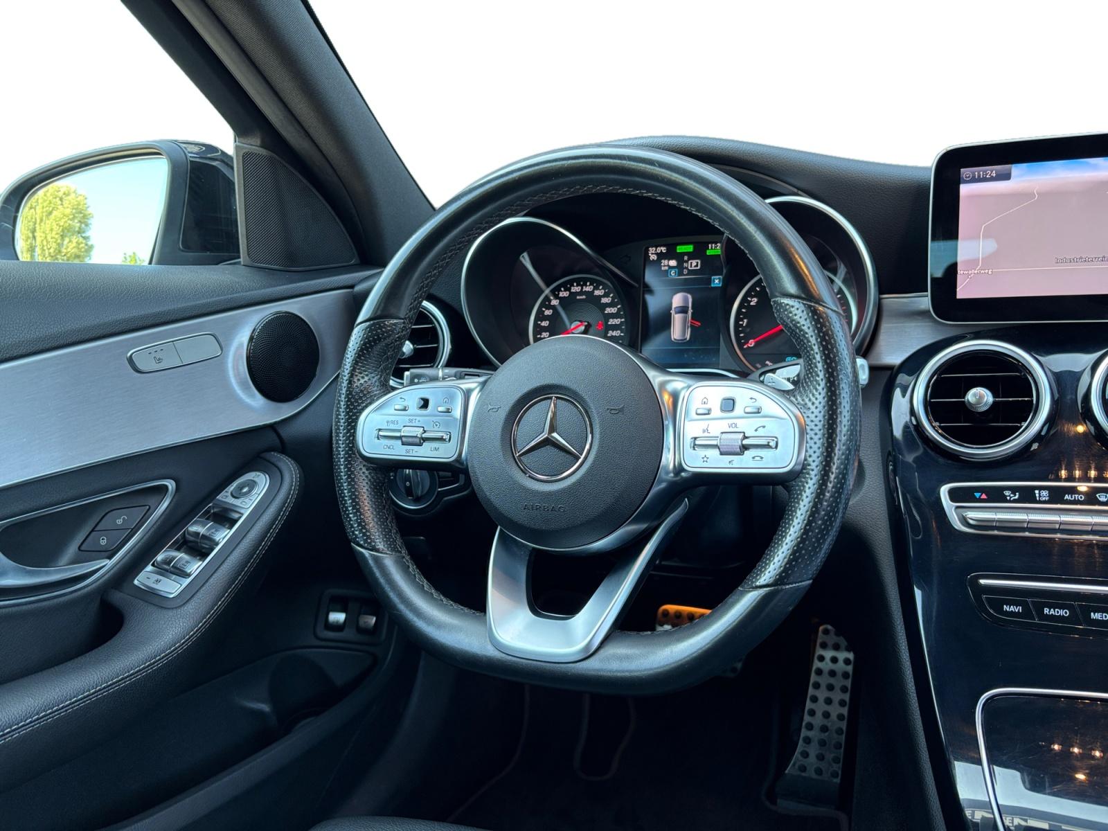 Foto van Mercedes-Benz C 300 E