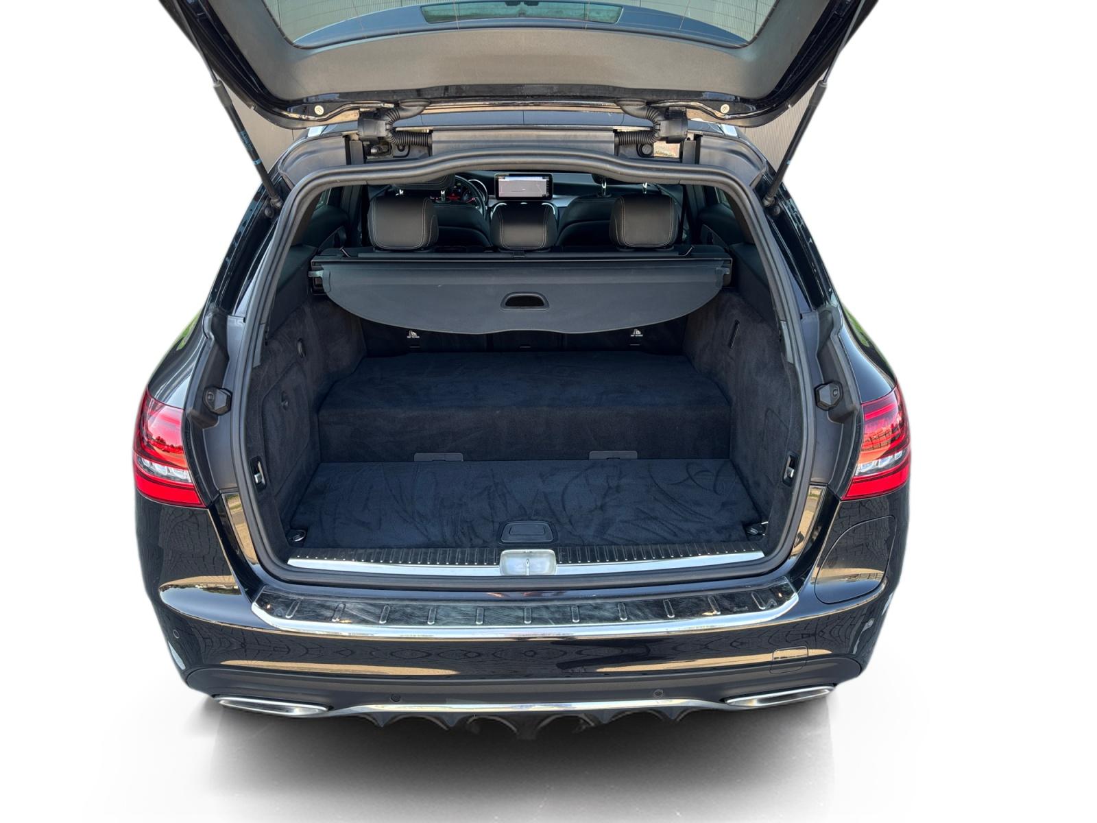 Foto van Mercedes-Benz C 300 E