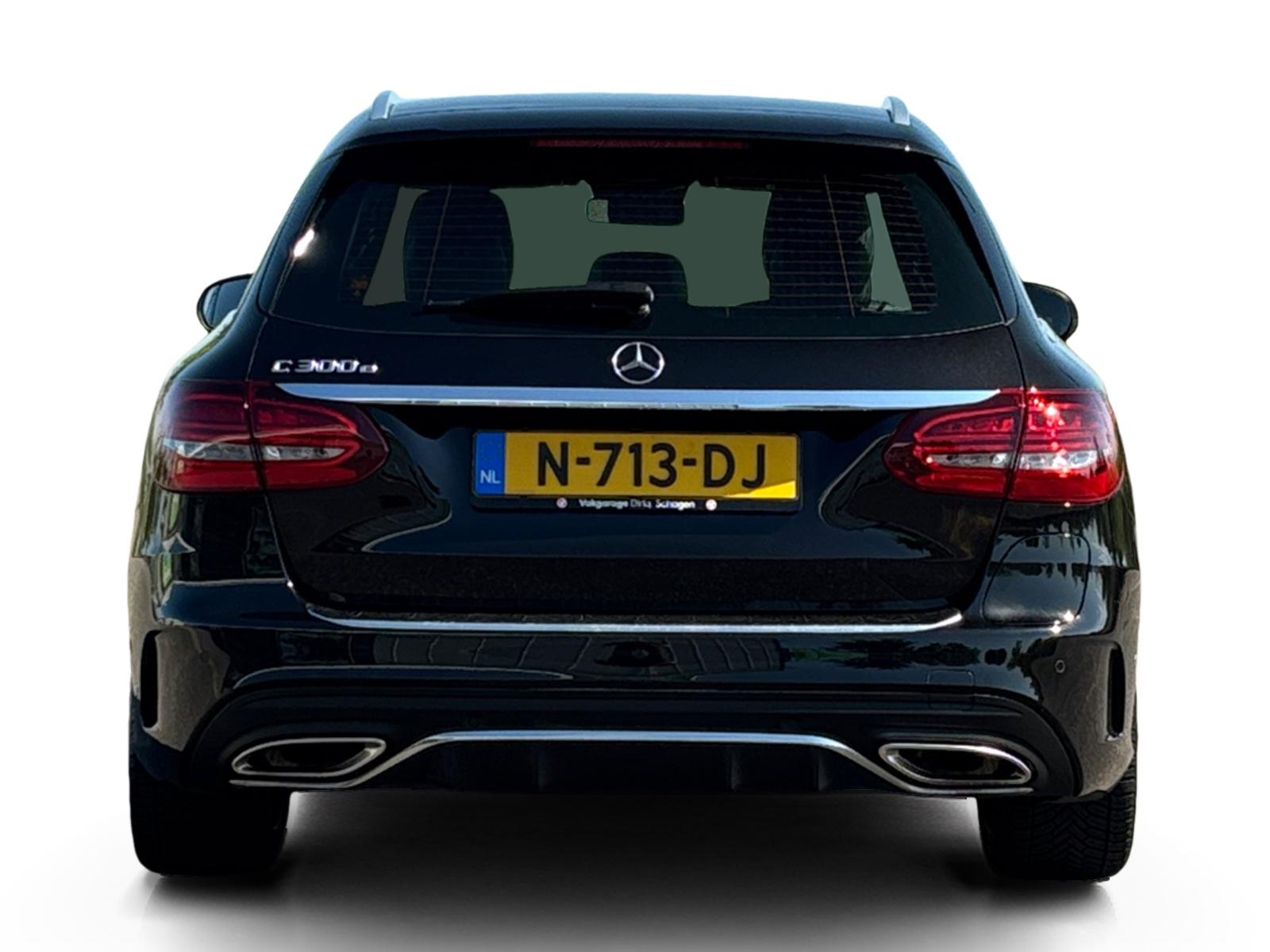 Foto van Mercedes-Benz C 300 E