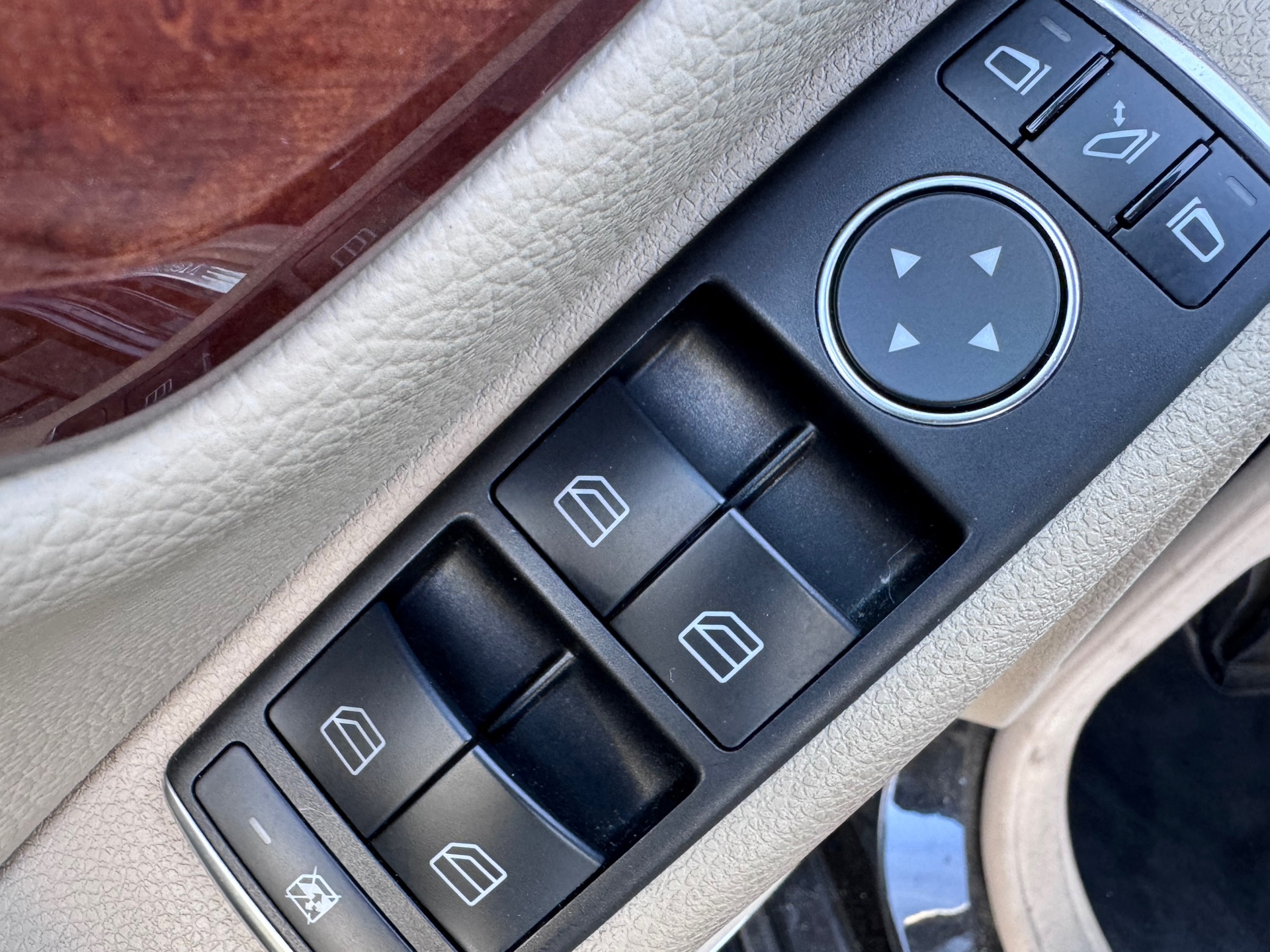 Foto van Mercedes-Benz C 180 Cgi