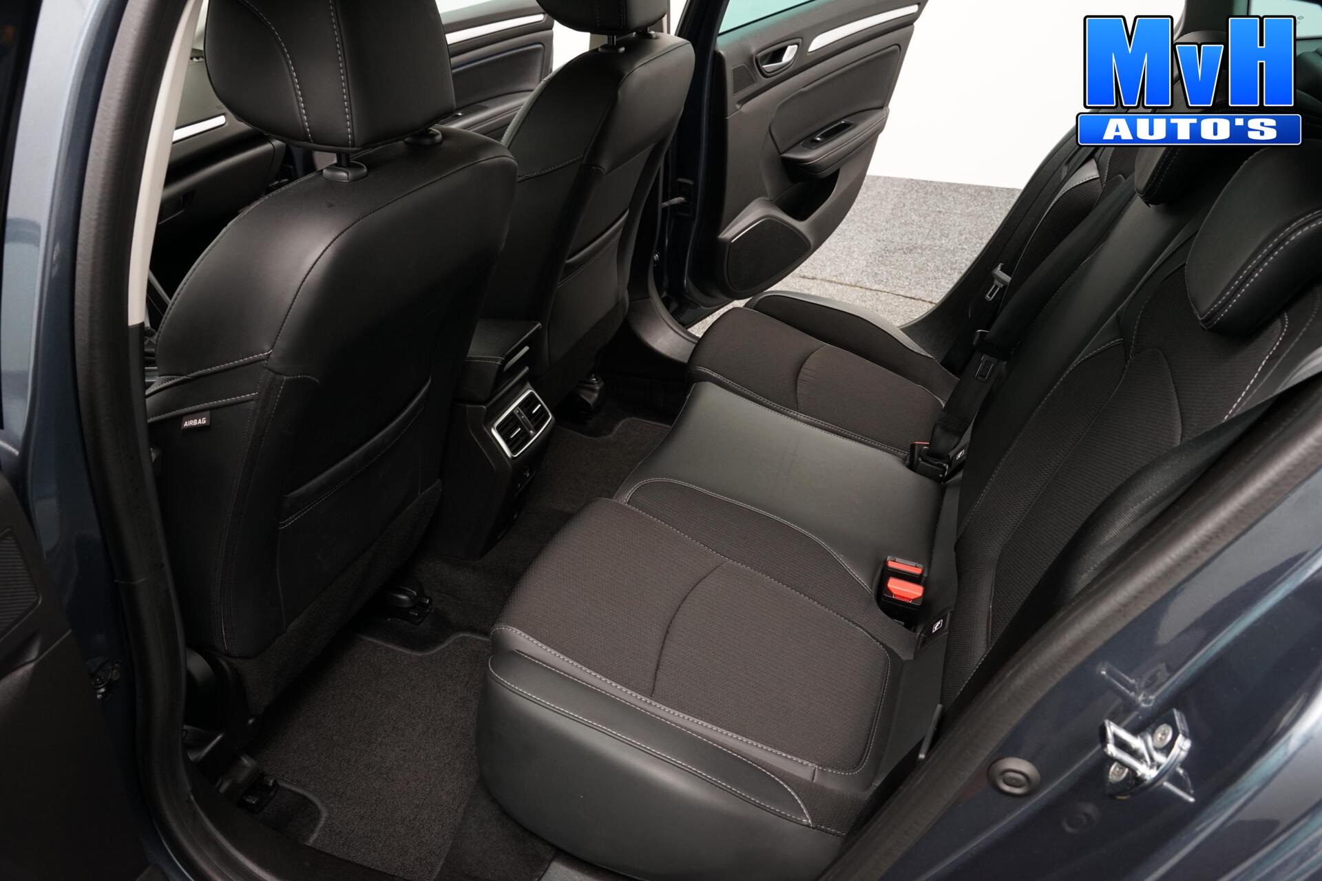 Foto van Renault Megane E-tech Plug-in Hybrid