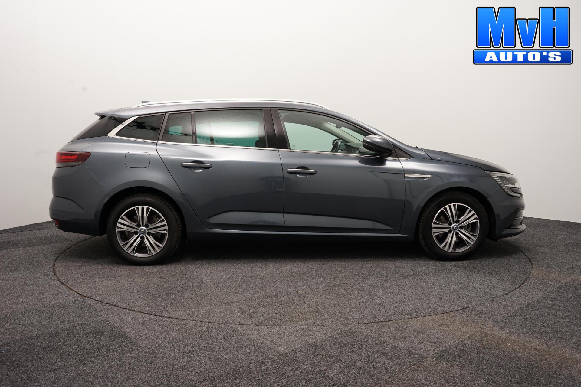 Foto van Renault Megane E-tech Plug-in Hybrid