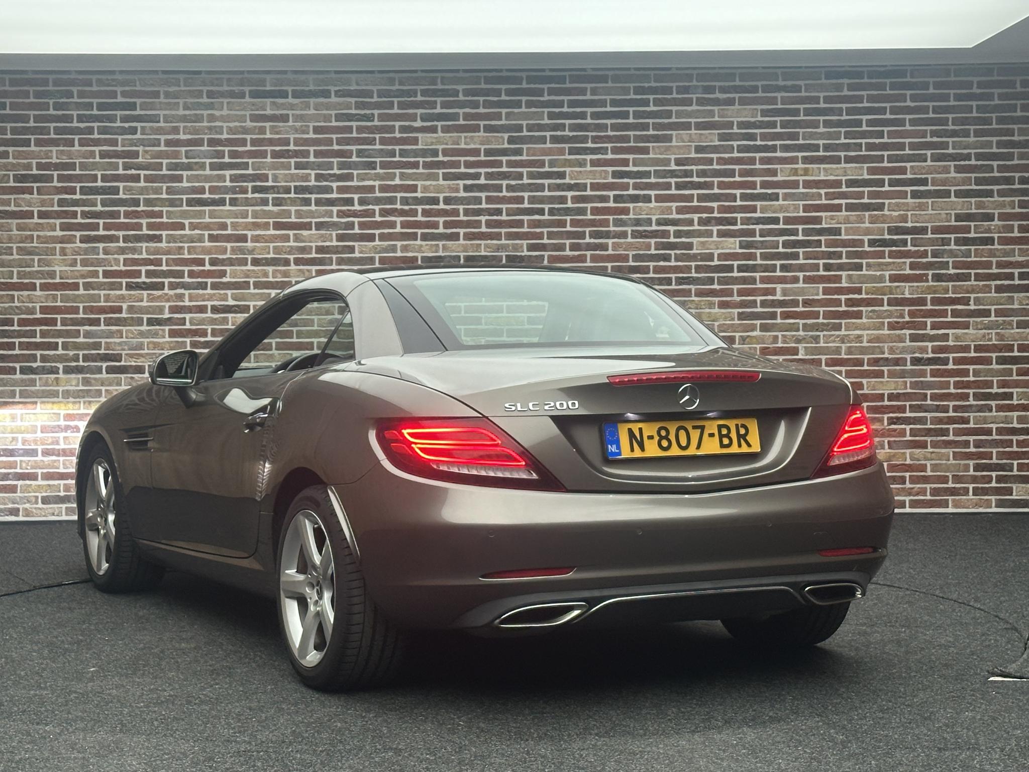 Foto van Mercedes-Benz SLC 200