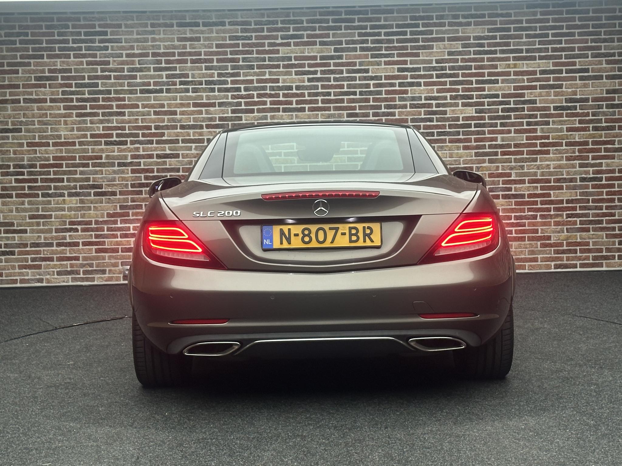 Foto van Mercedes-Benz SLC 200