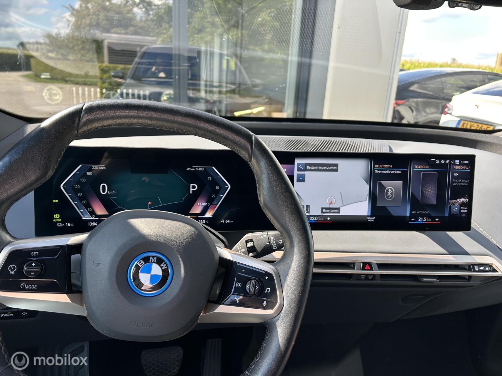 Foto van BMW Ix Xdrive40