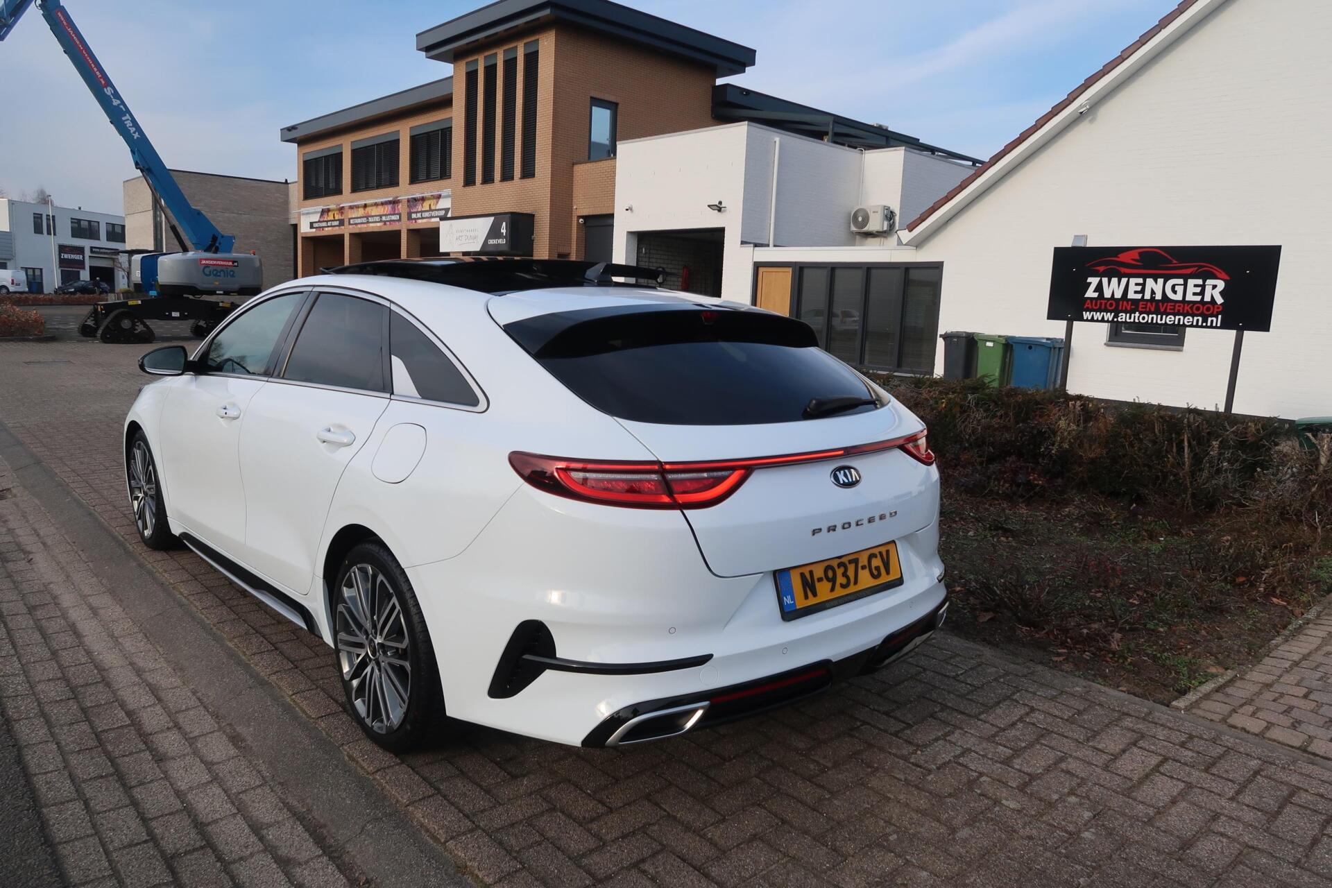 Foto van Kia Proceed