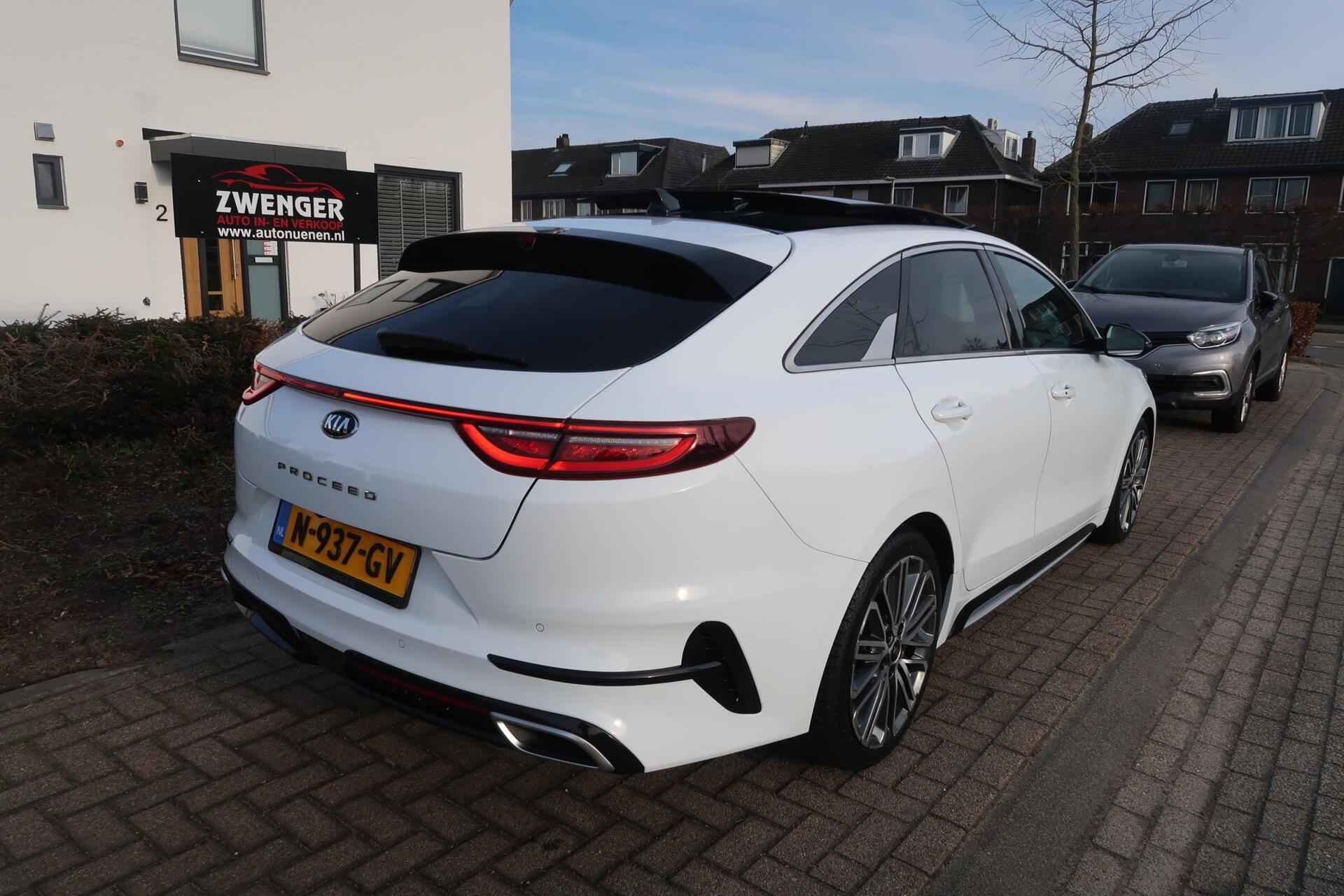 Foto van Kia Proceed