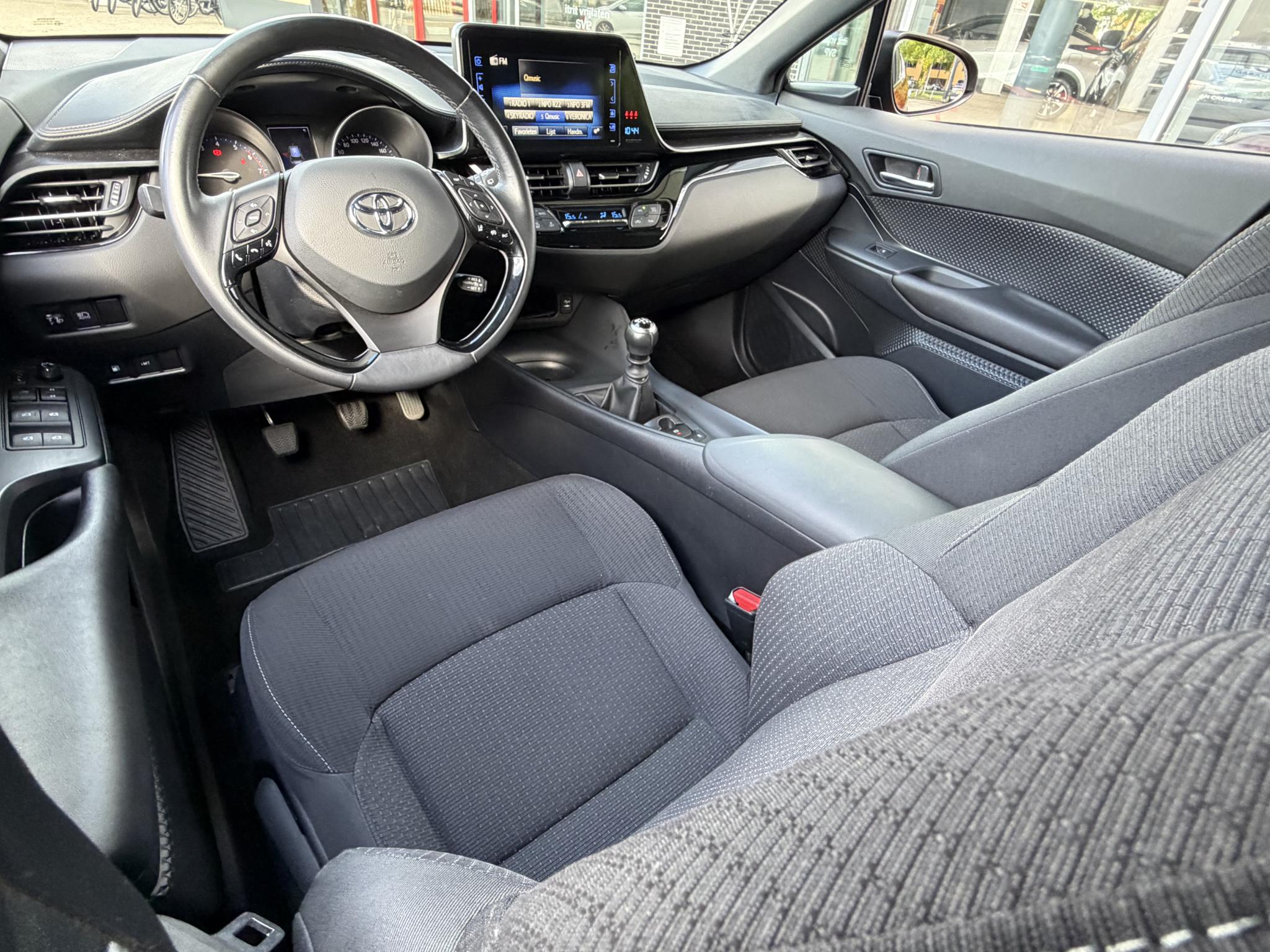Foto van Toyota Toyota C-hr