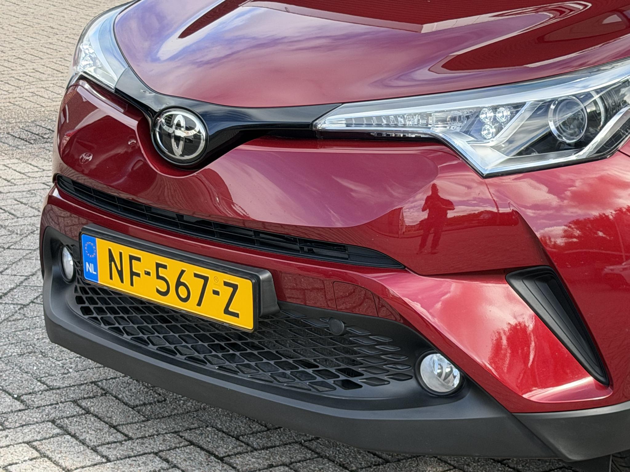 Foto van Toyota Toyota C-hr