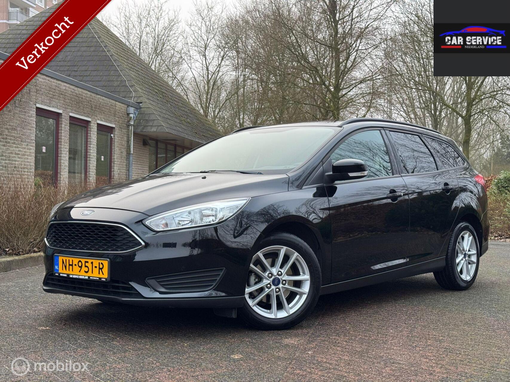 Ford Focus Wagon 1.0 Titanium NAP  NIEUW APK NETTE STAAT 2017 - voorkant